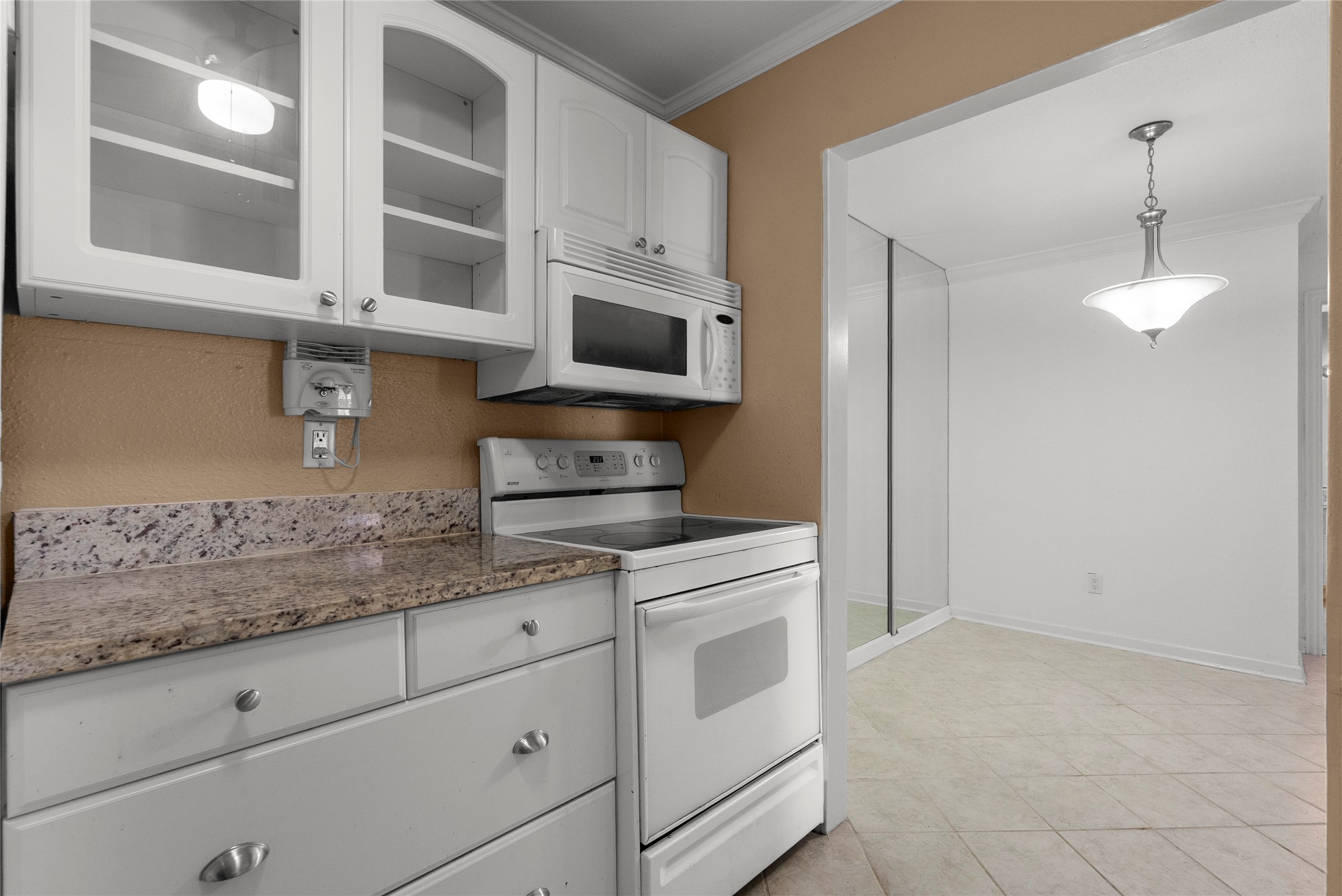 18515 Egret Bay Boulevard 1103 Property Photo 13