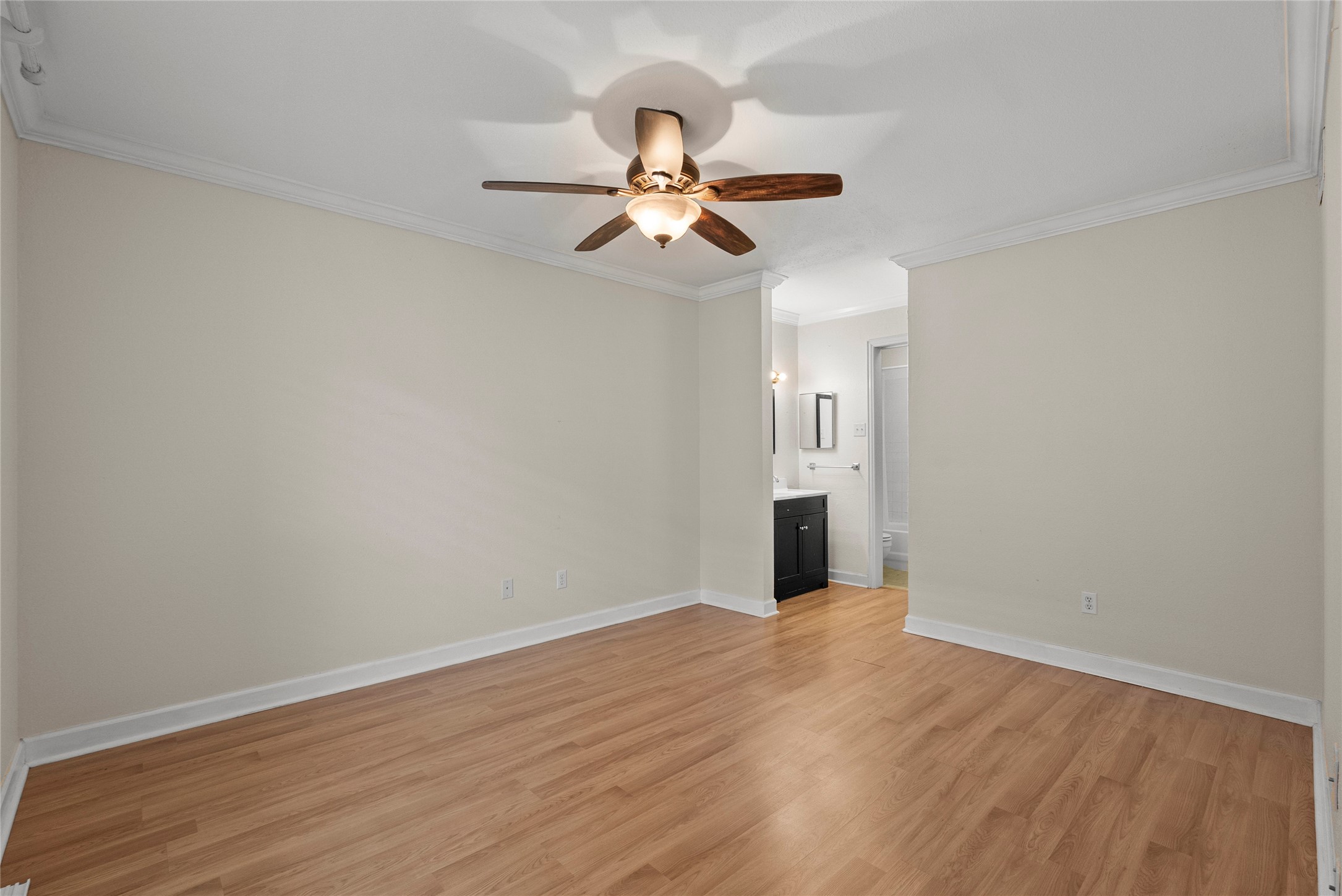 18515 Egret Bay Boulevard 1103 Property Photo 14