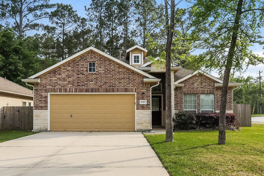 18415 Sunrise Maple Drive Property Photo 1