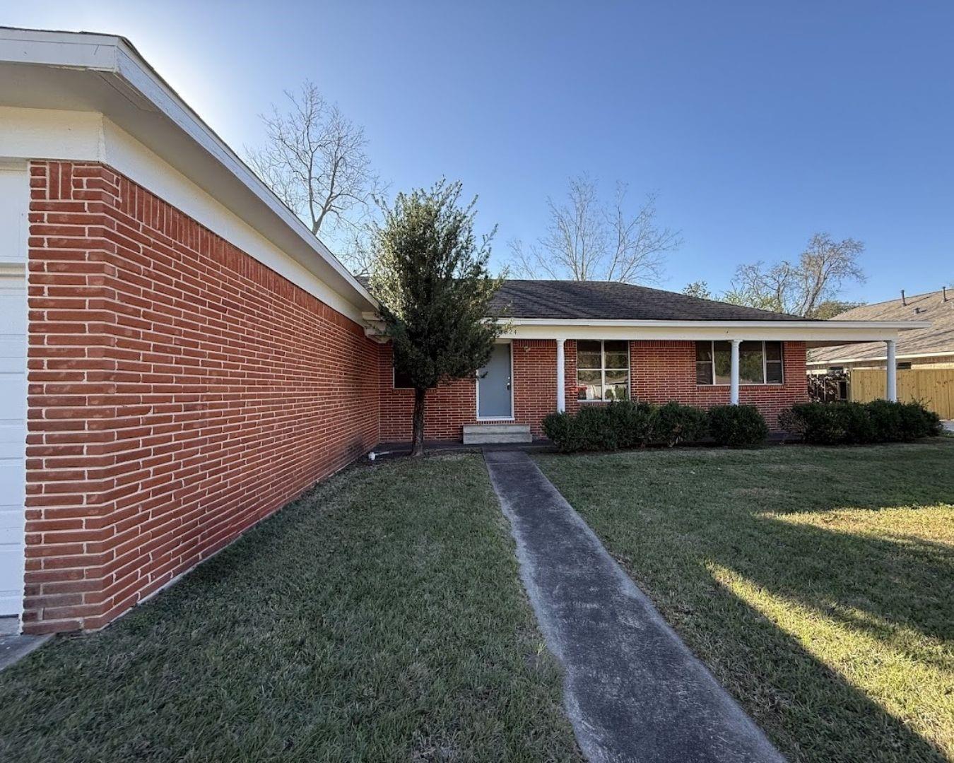 1824 Magnolia Street, Liberty Tx 77575 Property Photo 1