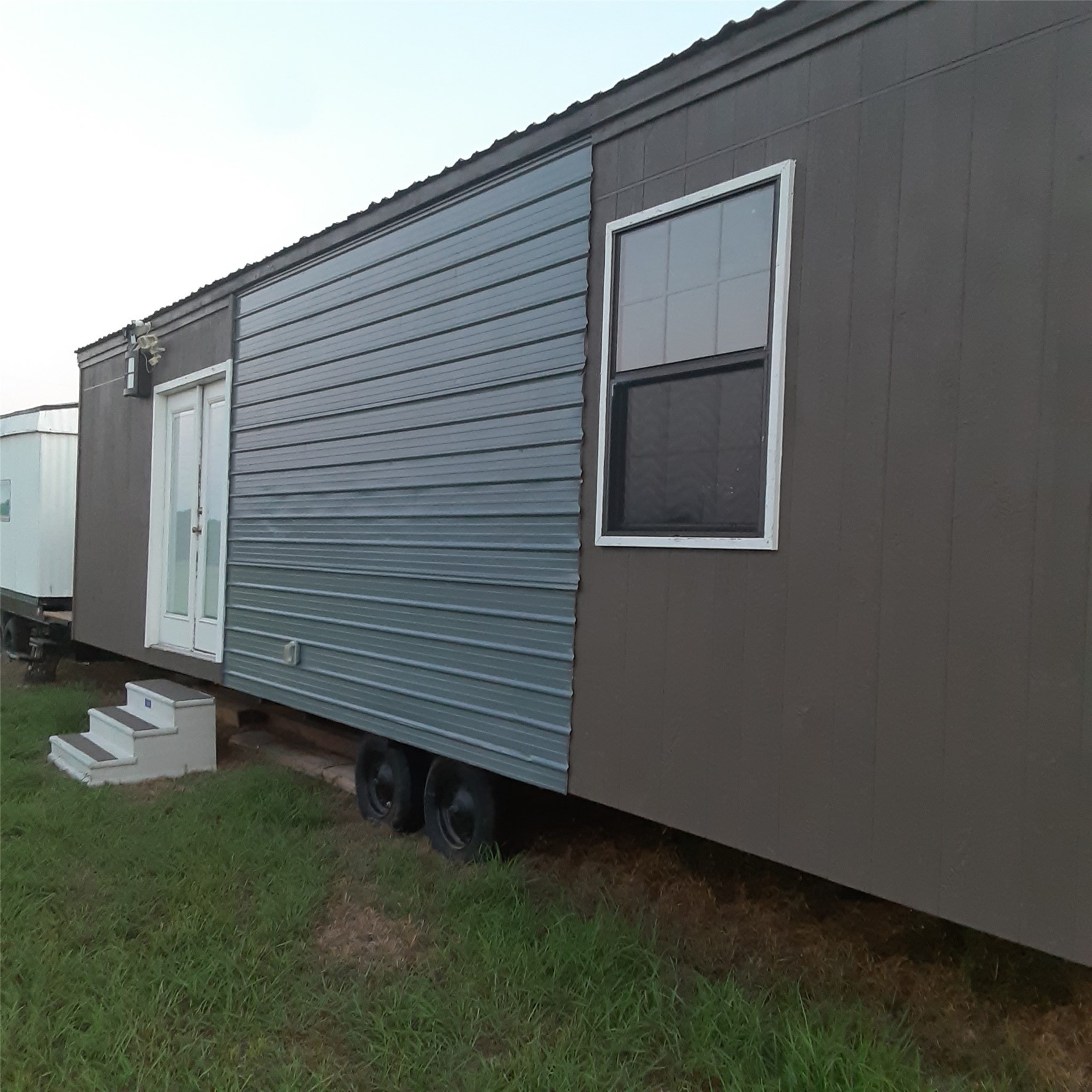 5686 S State Highway 60 Property Photo 4