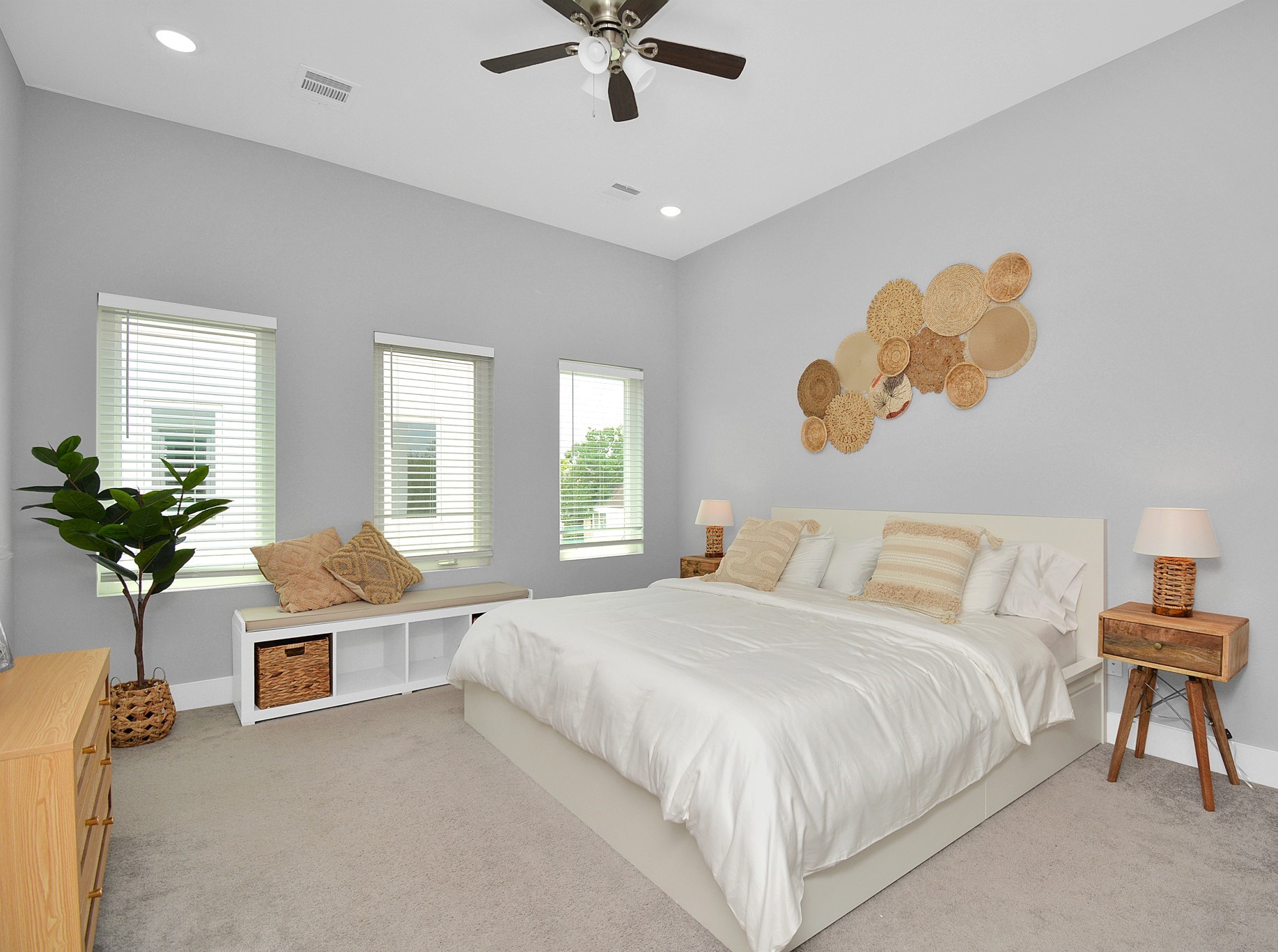 2813 Palm Street Property Photo 4