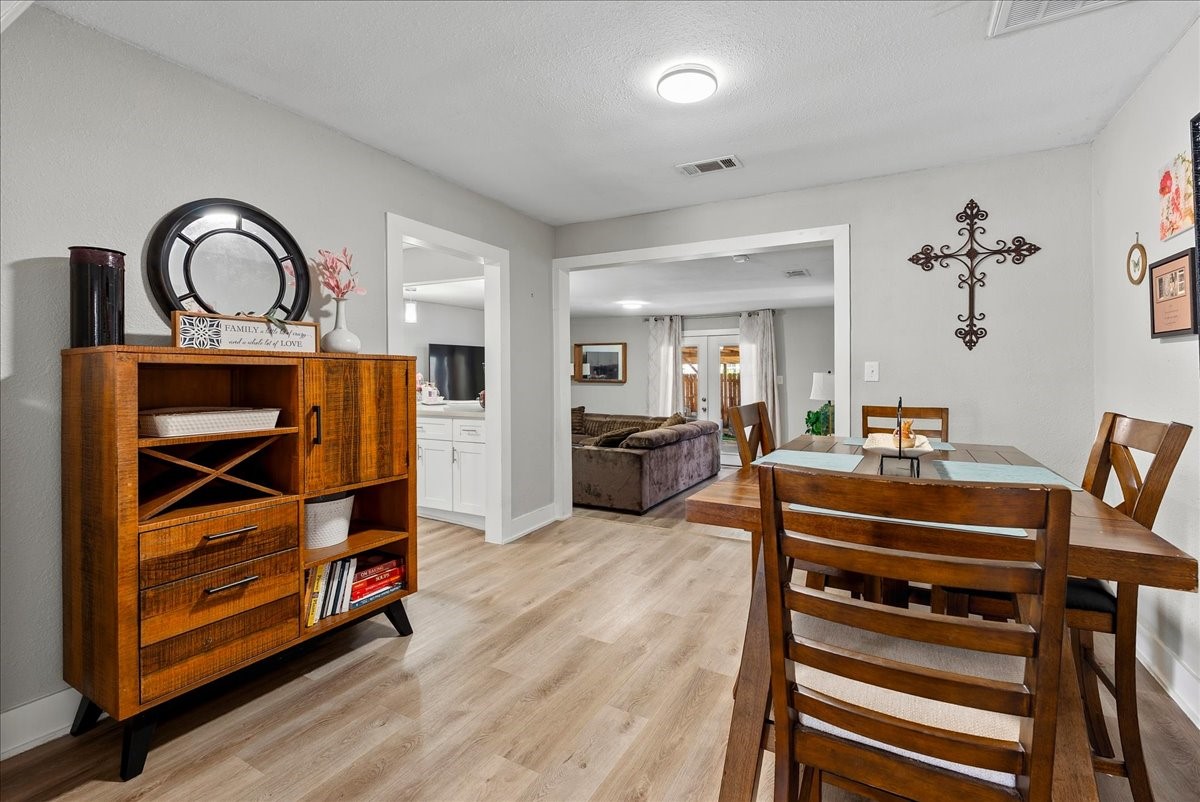 1702 Alabama Street Property Photo 10