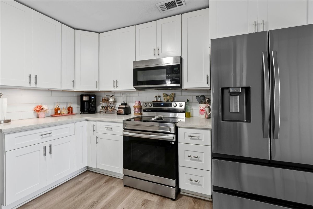 1702 Alabama Street Property Photo 12