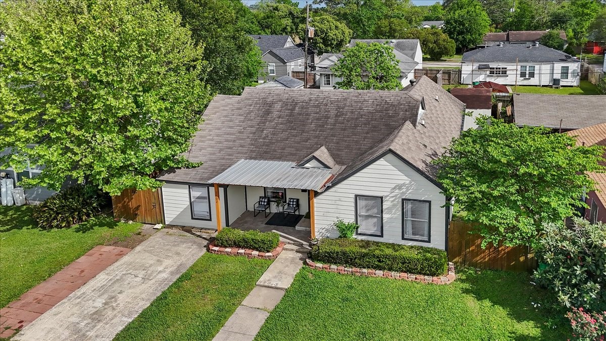 1702 Alabama Street Property Photo 29