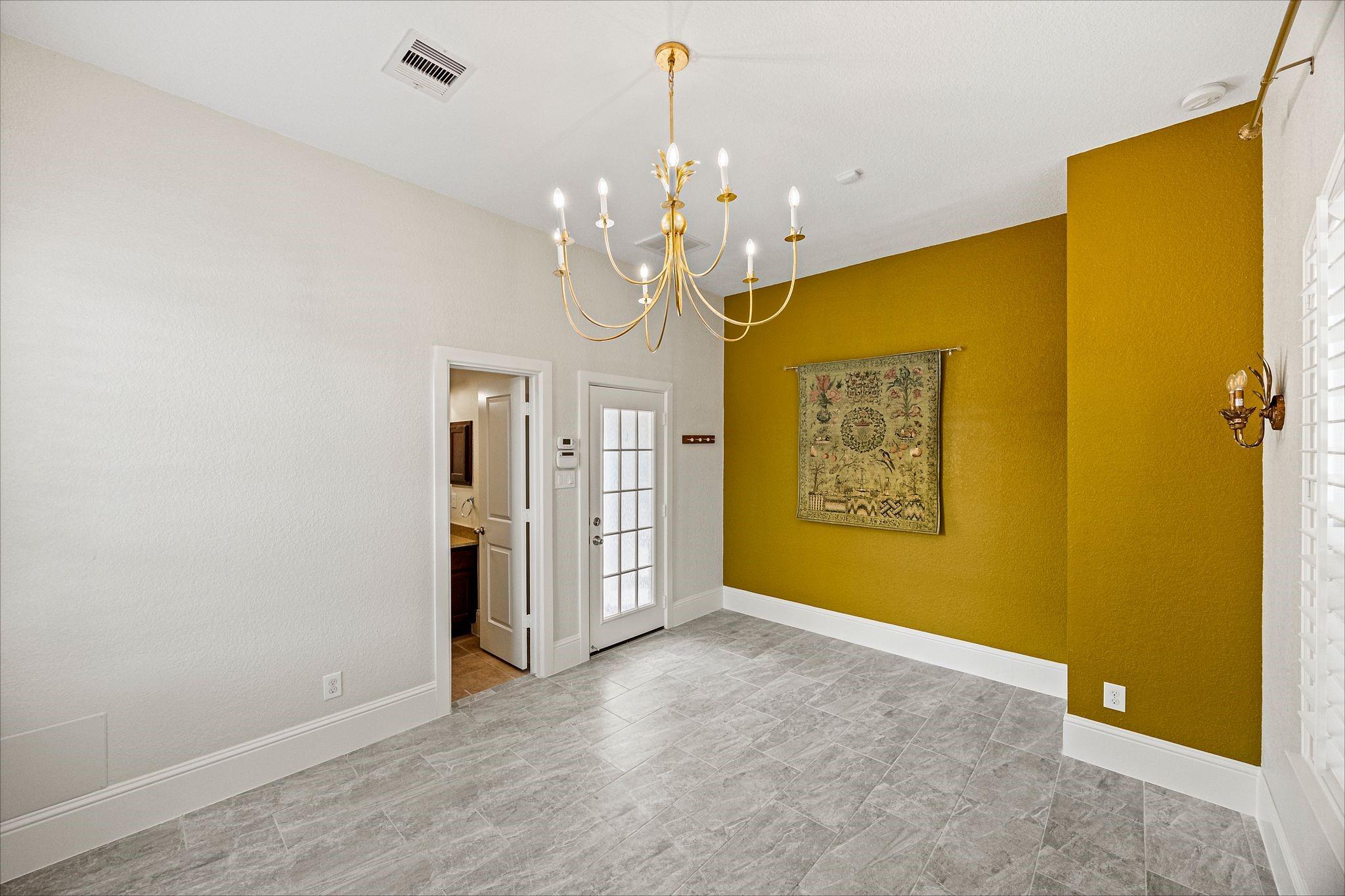 6518 Dallerton St Property Photo 7