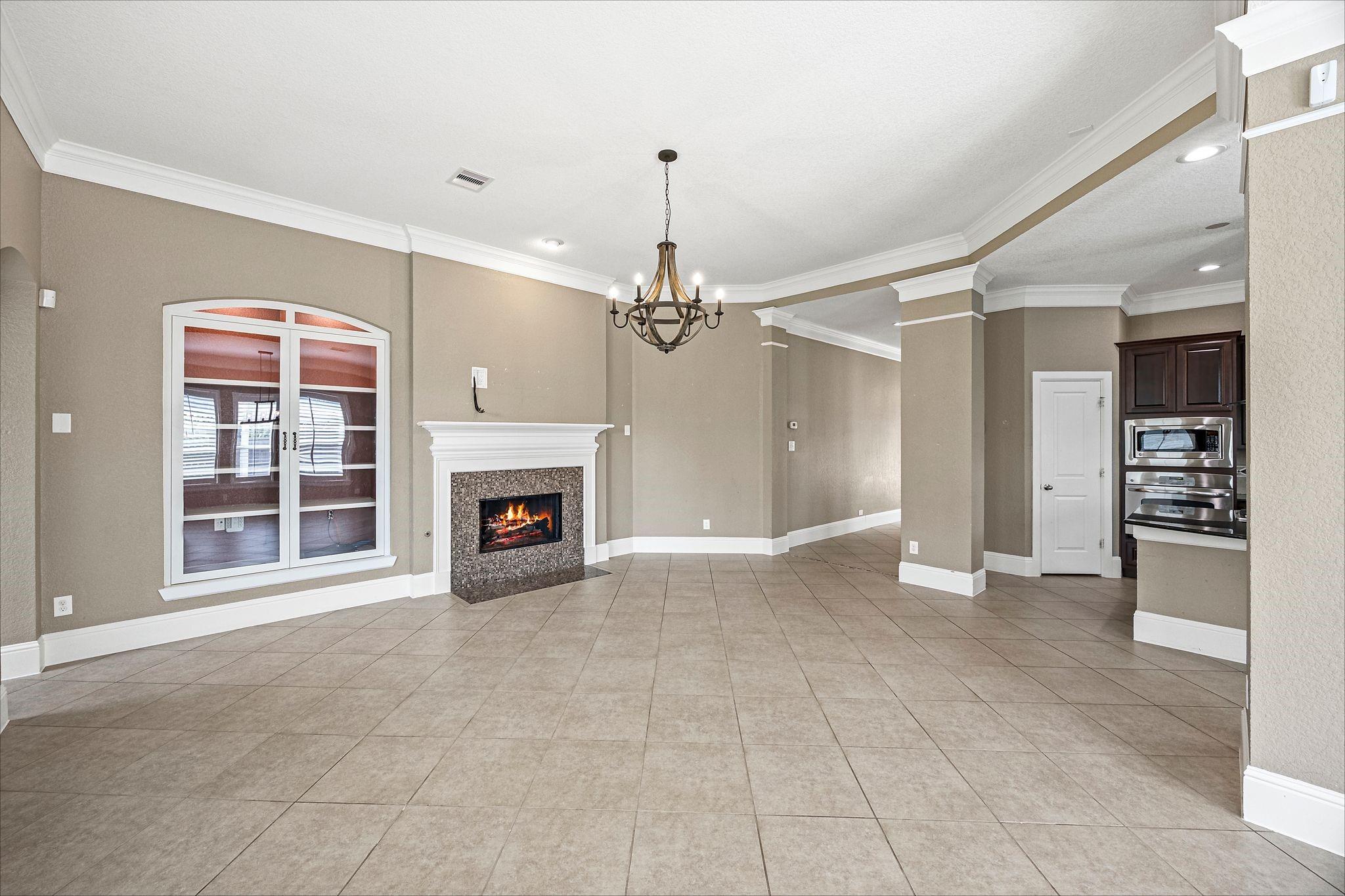 6518 Dallerton St Property Photo 14