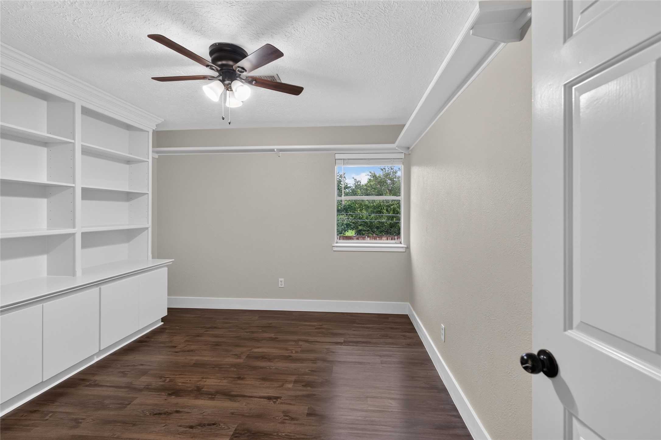 14810 Walters Property Photo 29
