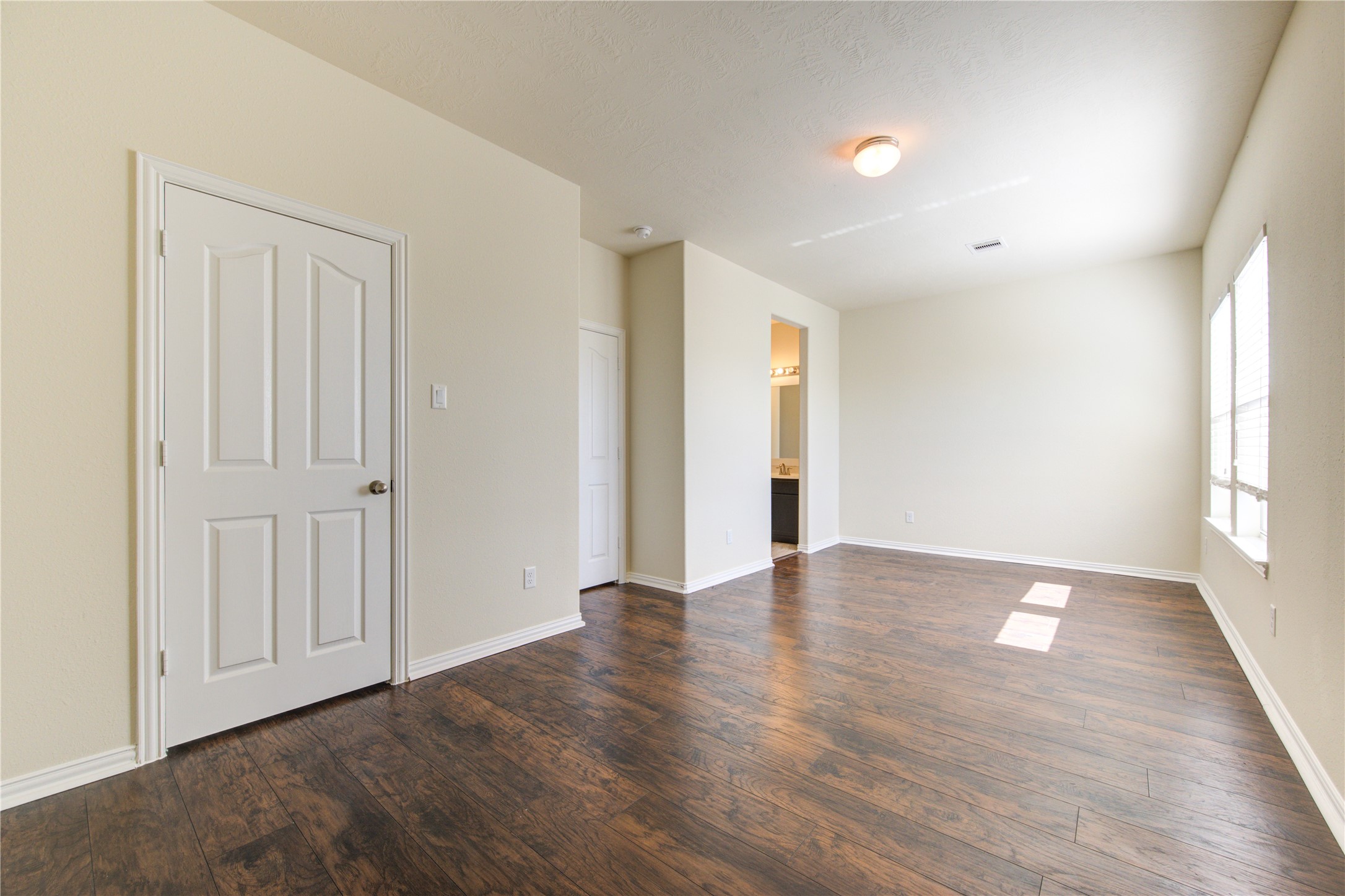 16723 Mammoth Springs Drive Property Photo 30