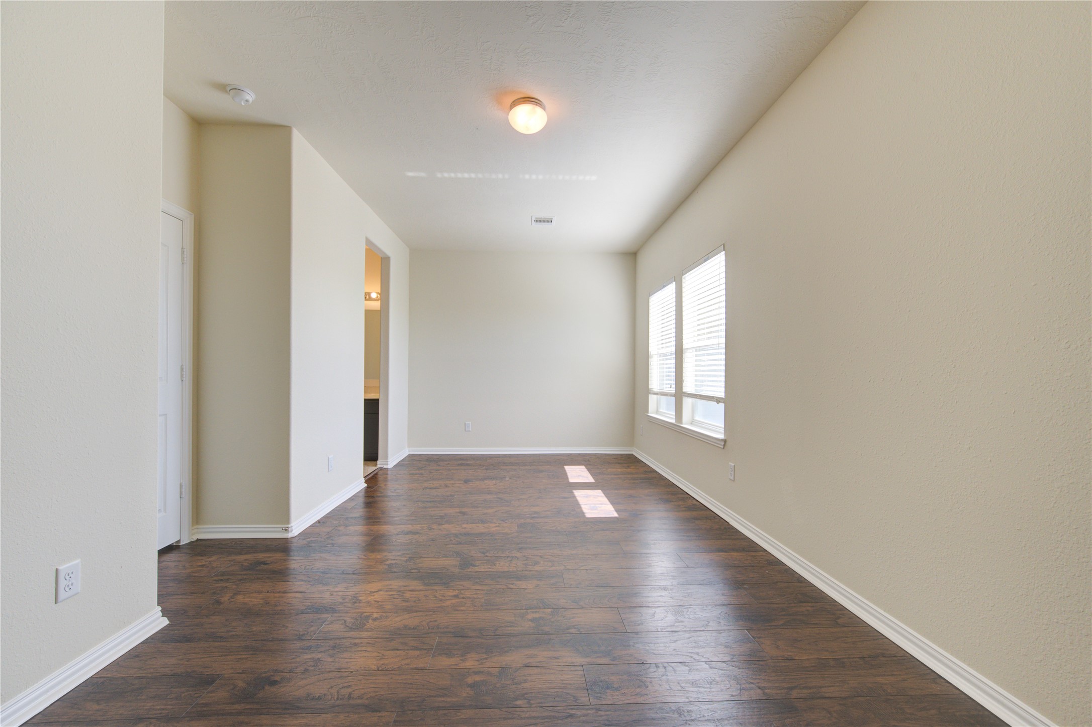 16723 Mammoth Springs Drive Property Photo 31