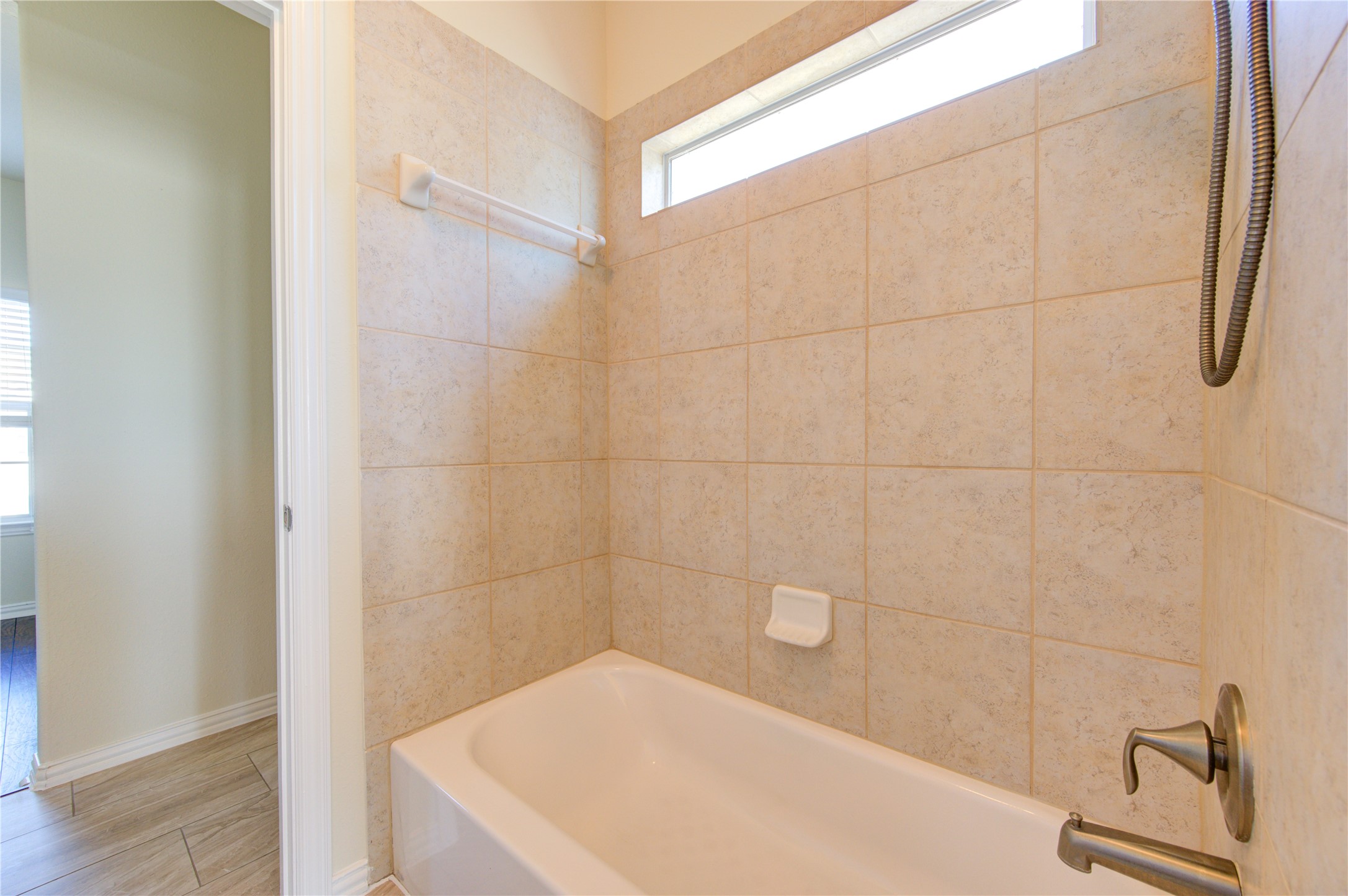 16723 Mammoth Springs Drive Property Photo 34