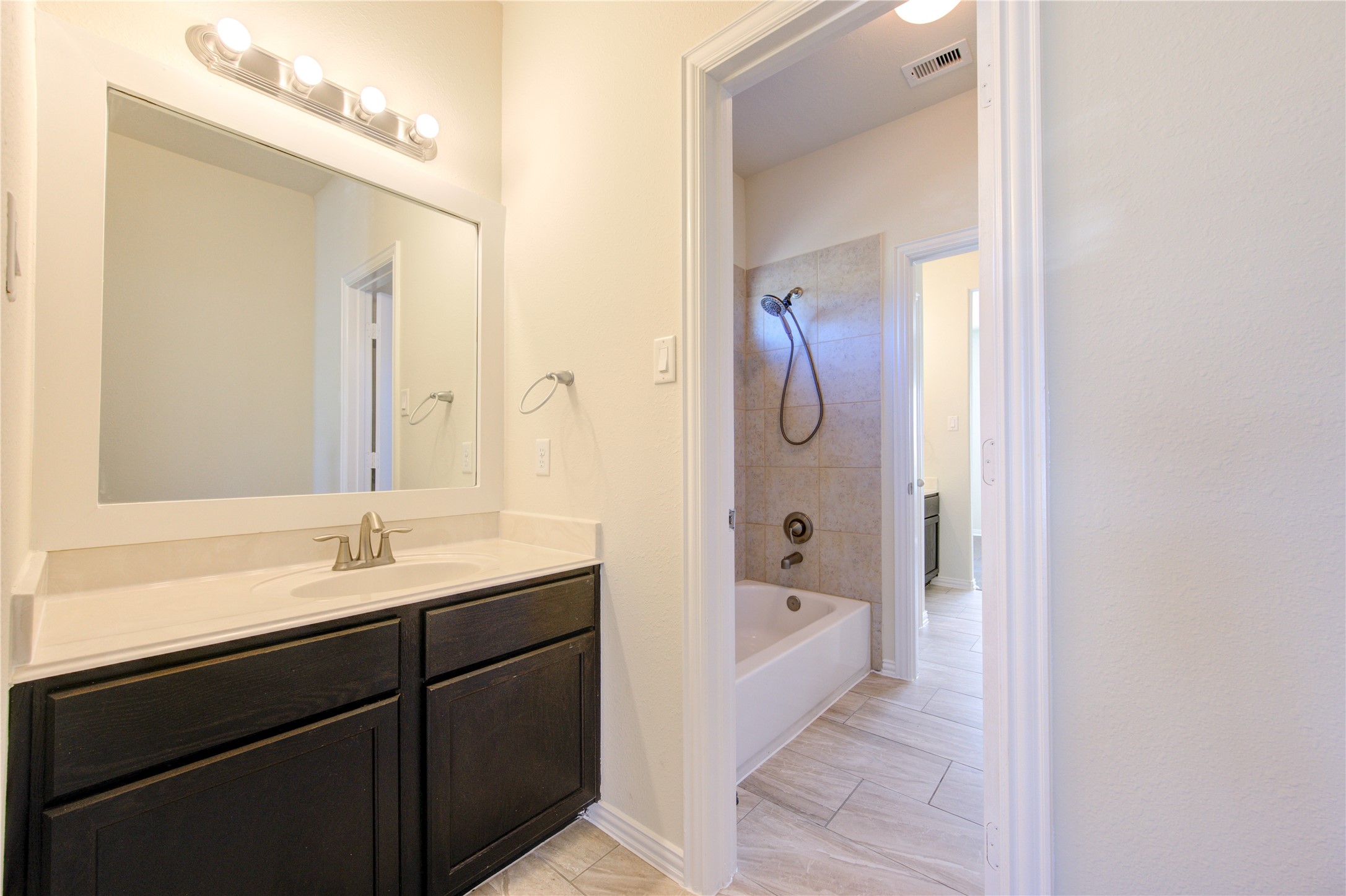16723 Mammoth Springs Drive Property Photo 36