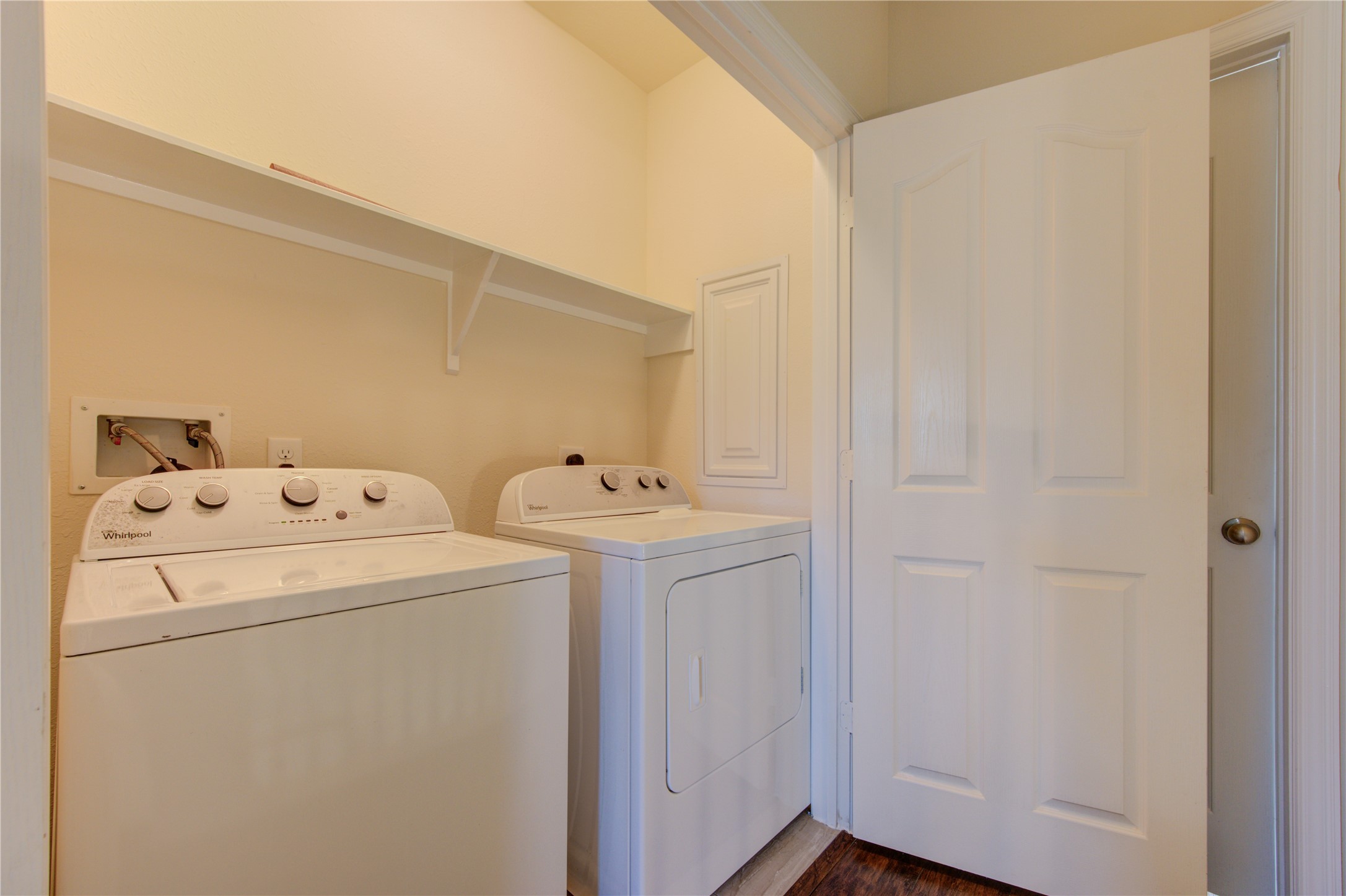 16723 Mammoth Springs Drive Property Photo 39