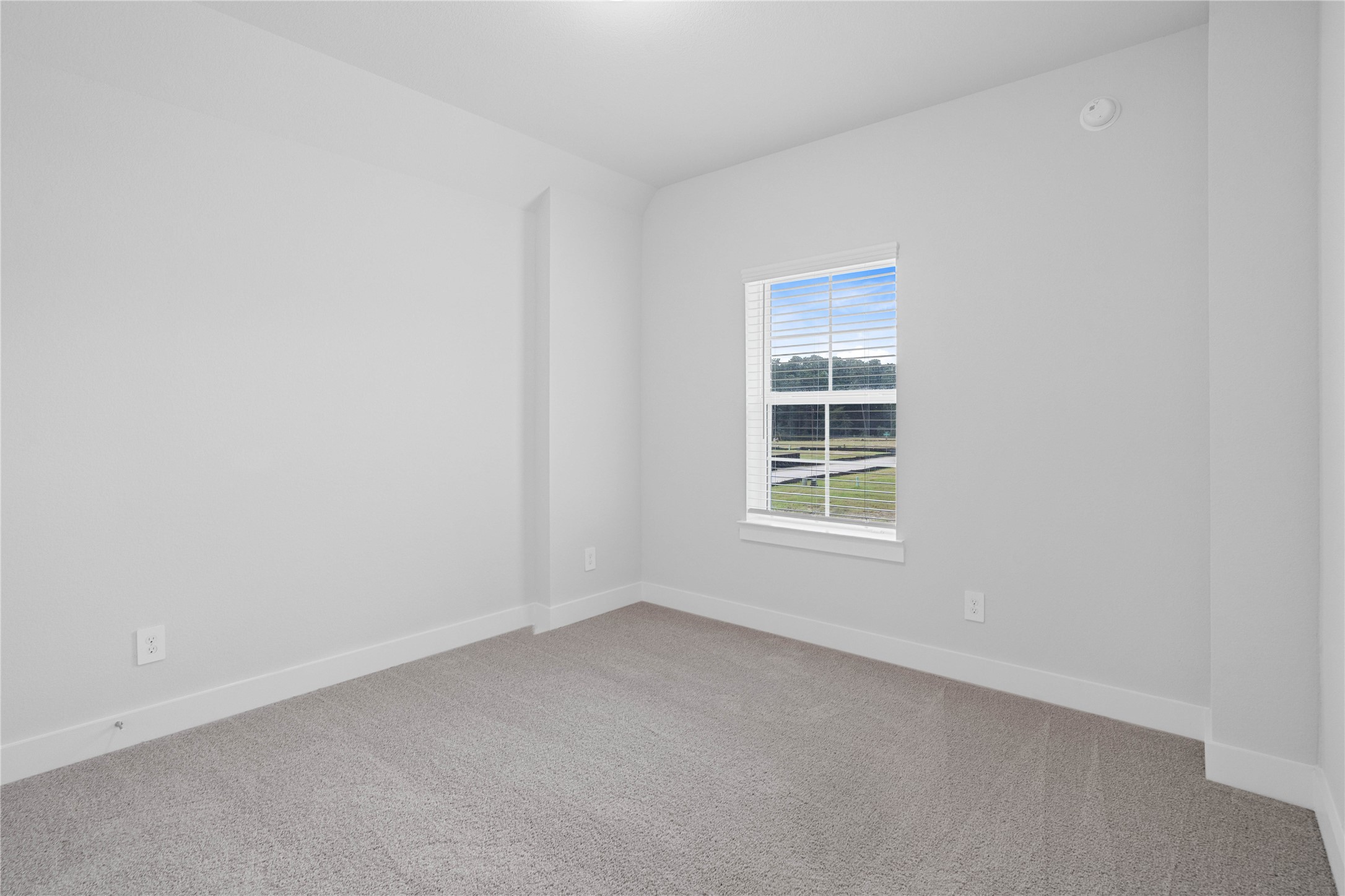 2035 Forest Stream Way Property Photo 39