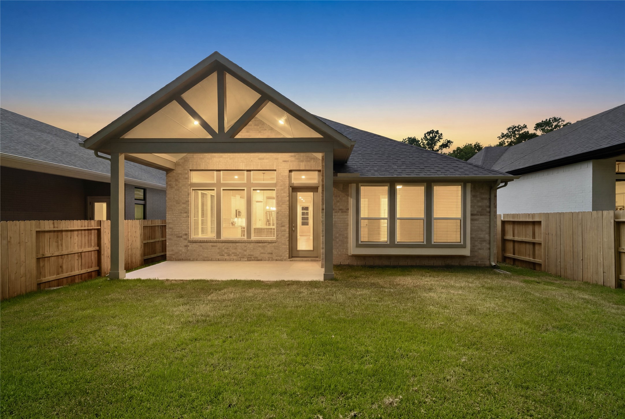 2035 Forest Stream Way Property Photo 43