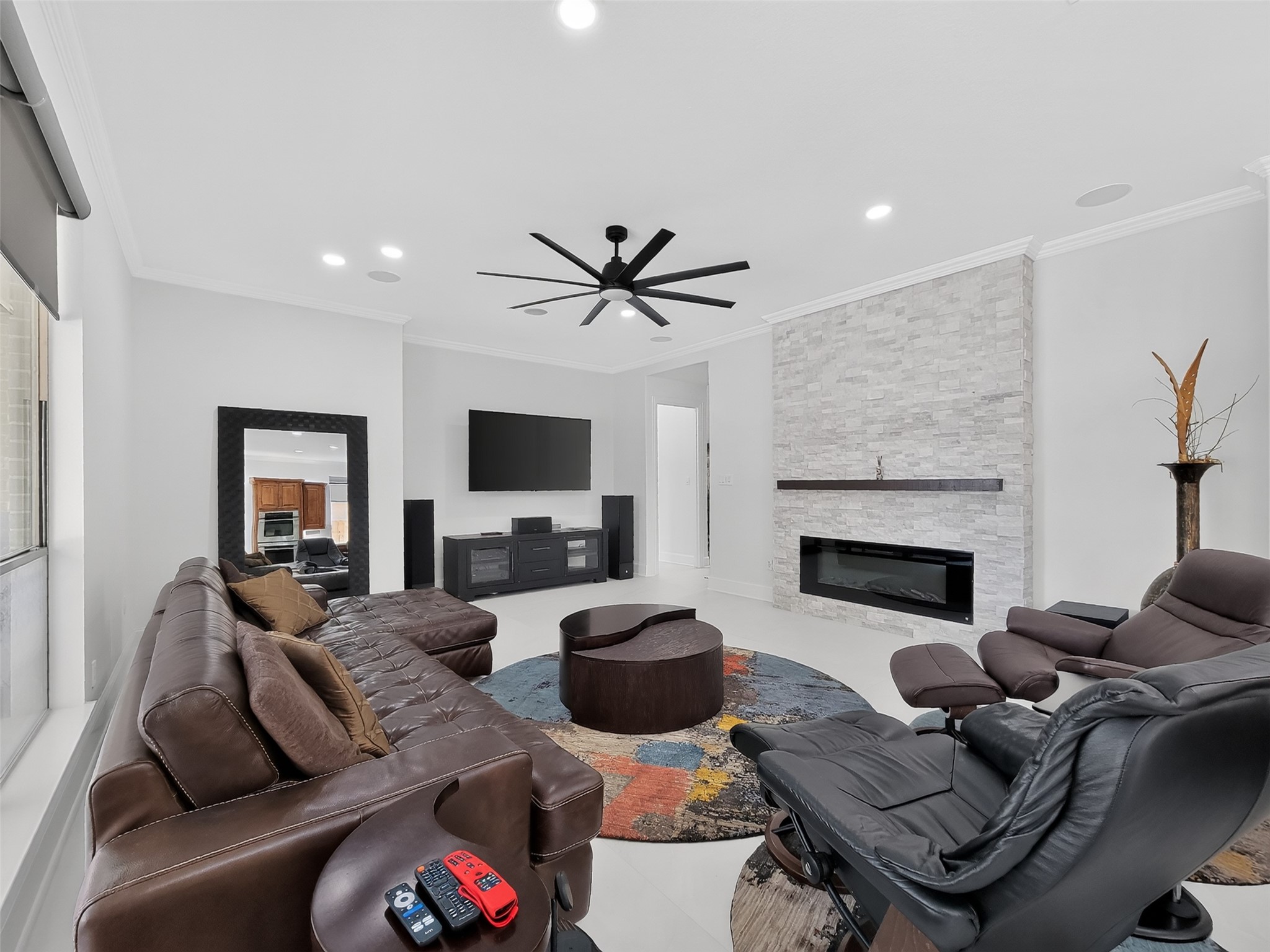 6911 Gossamer Lane Property Photo 24