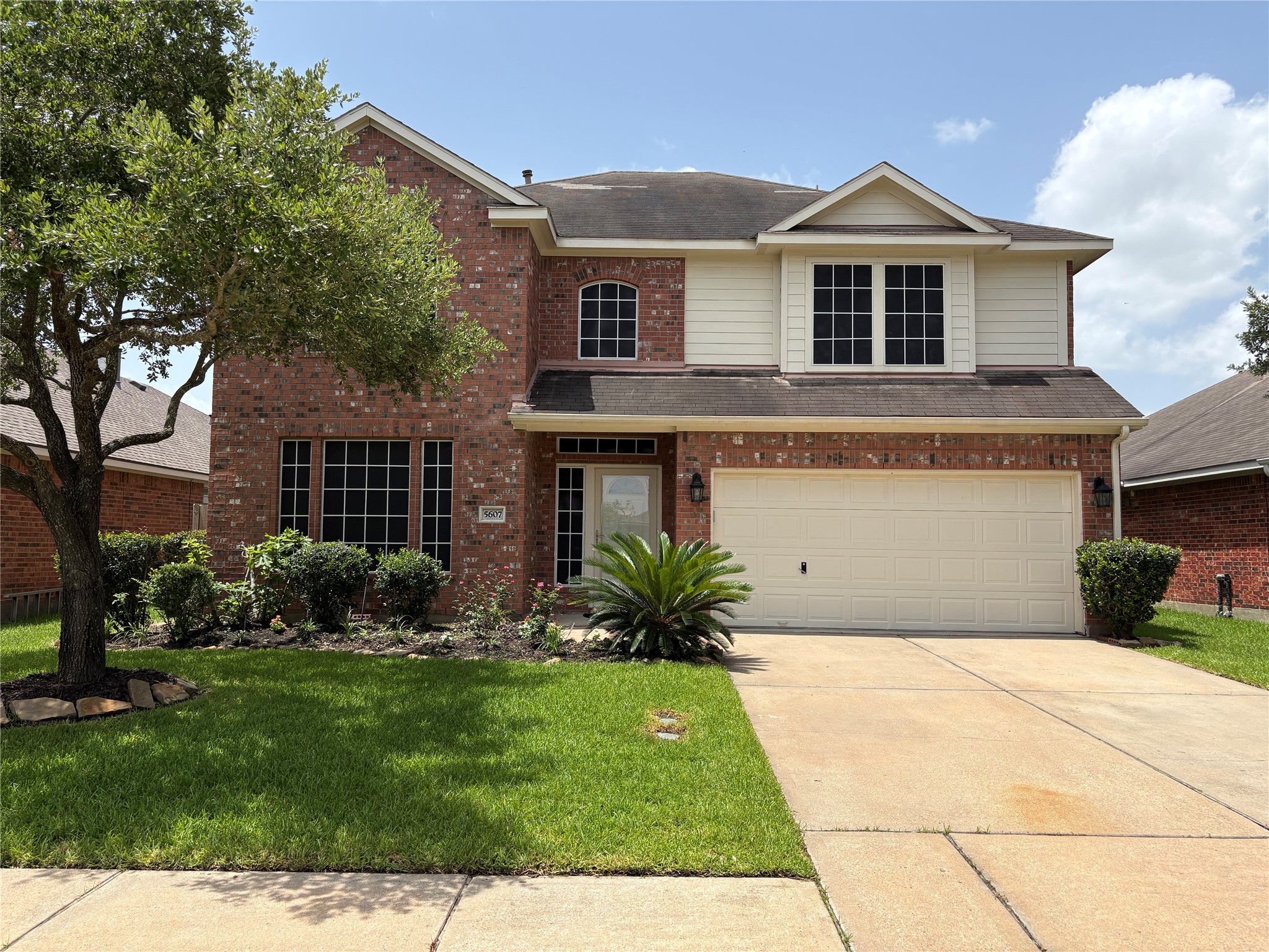 5607 Eagle Sky Boulevard Property Photo 1