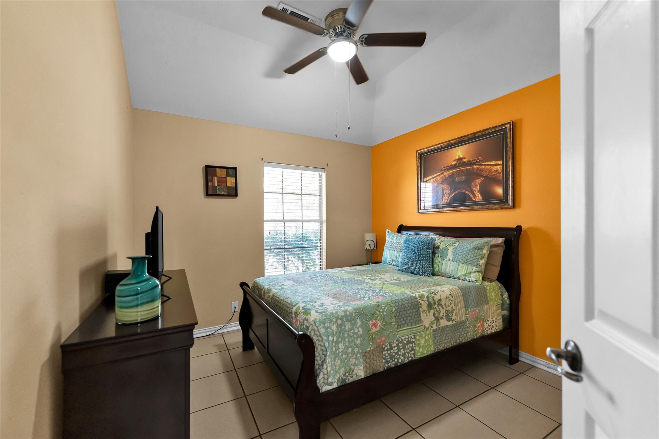 7318 Crestbury Lane Property Photo 42