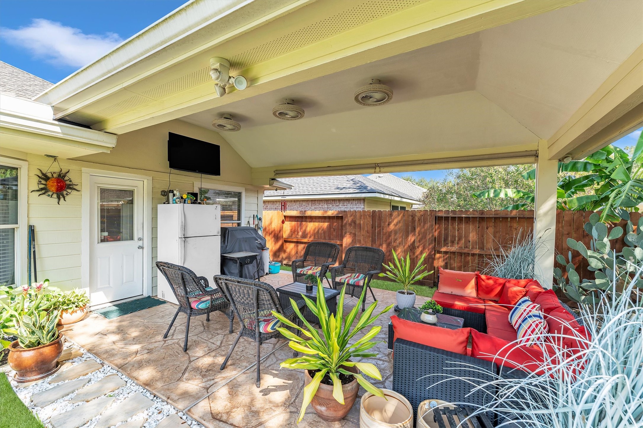 7318 Crestbury Lane Property Photo 43