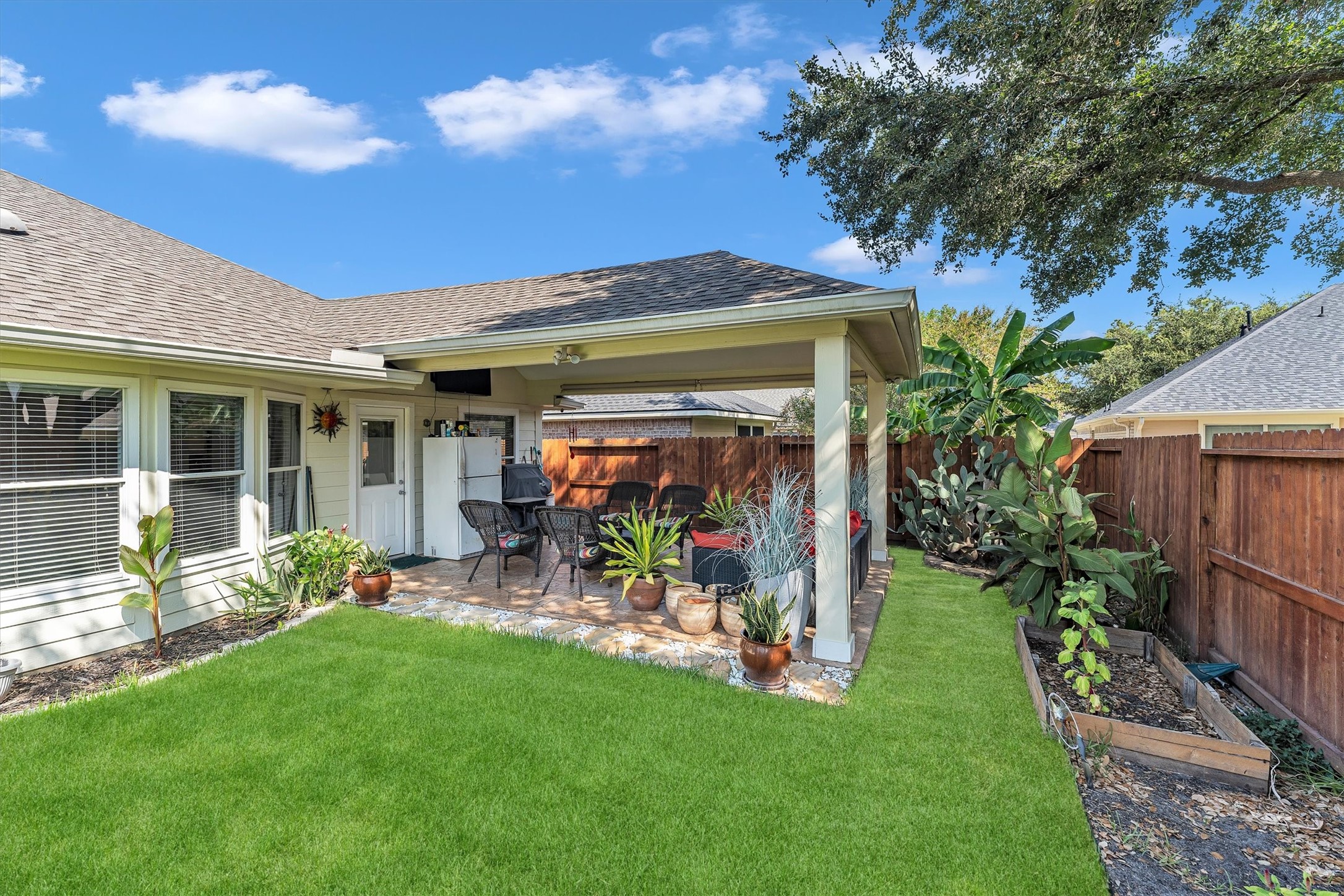 7318 Crestbury Lane Property Photo 47