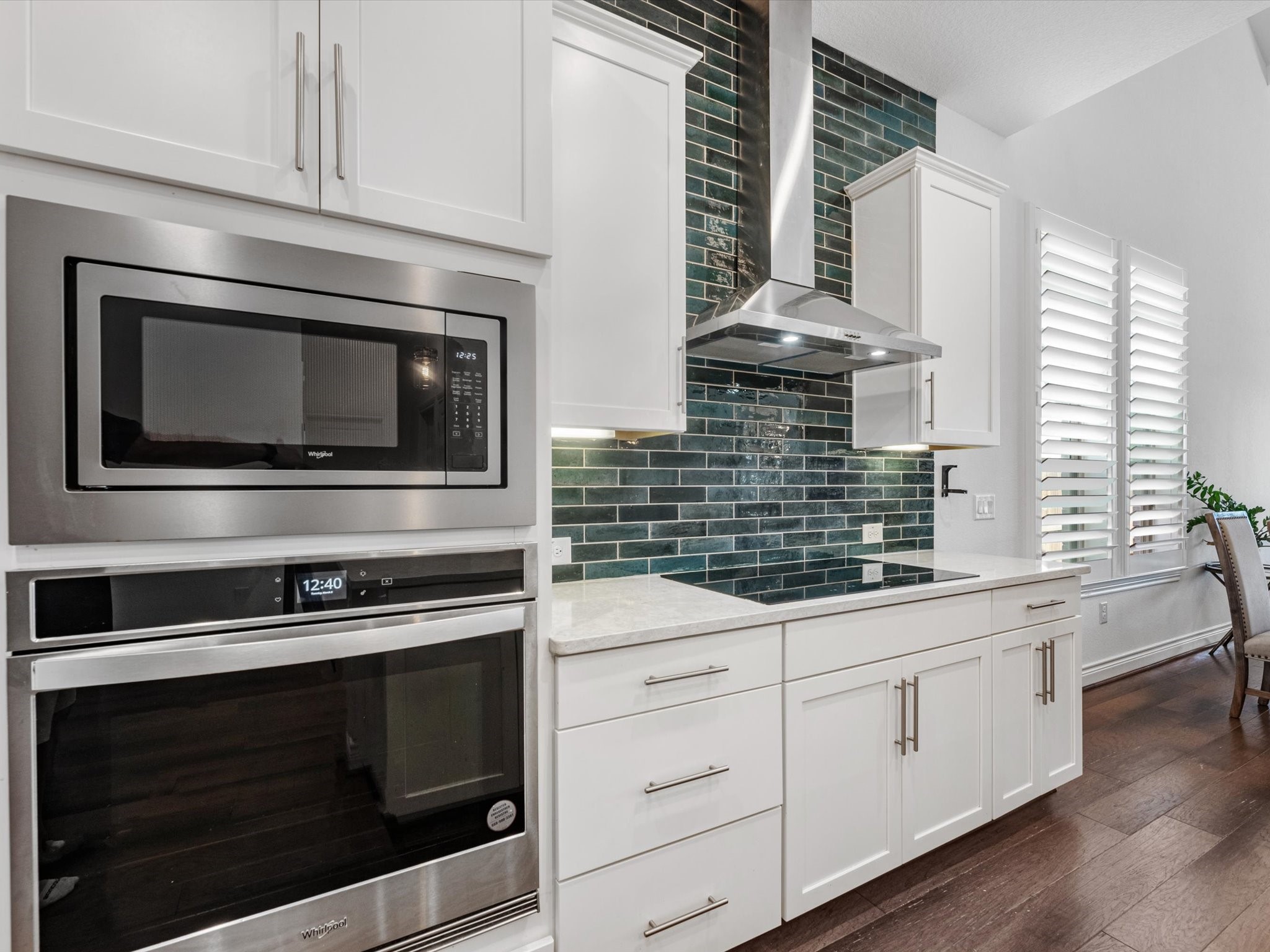 7310 Kingbird Cove Court Property Photo 8