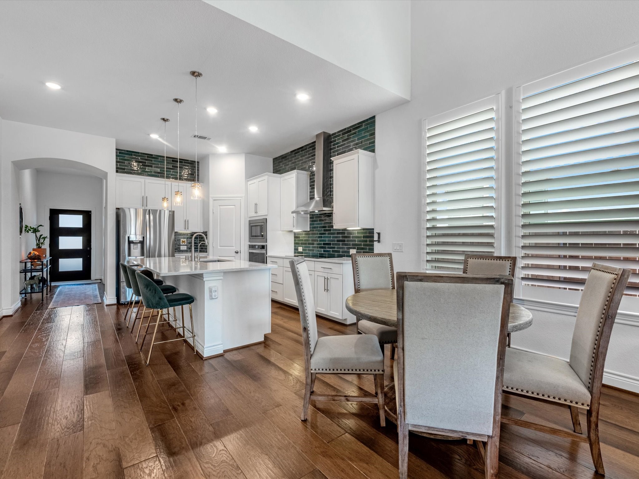 7310 Kingbird Cove Court Property Photo 10