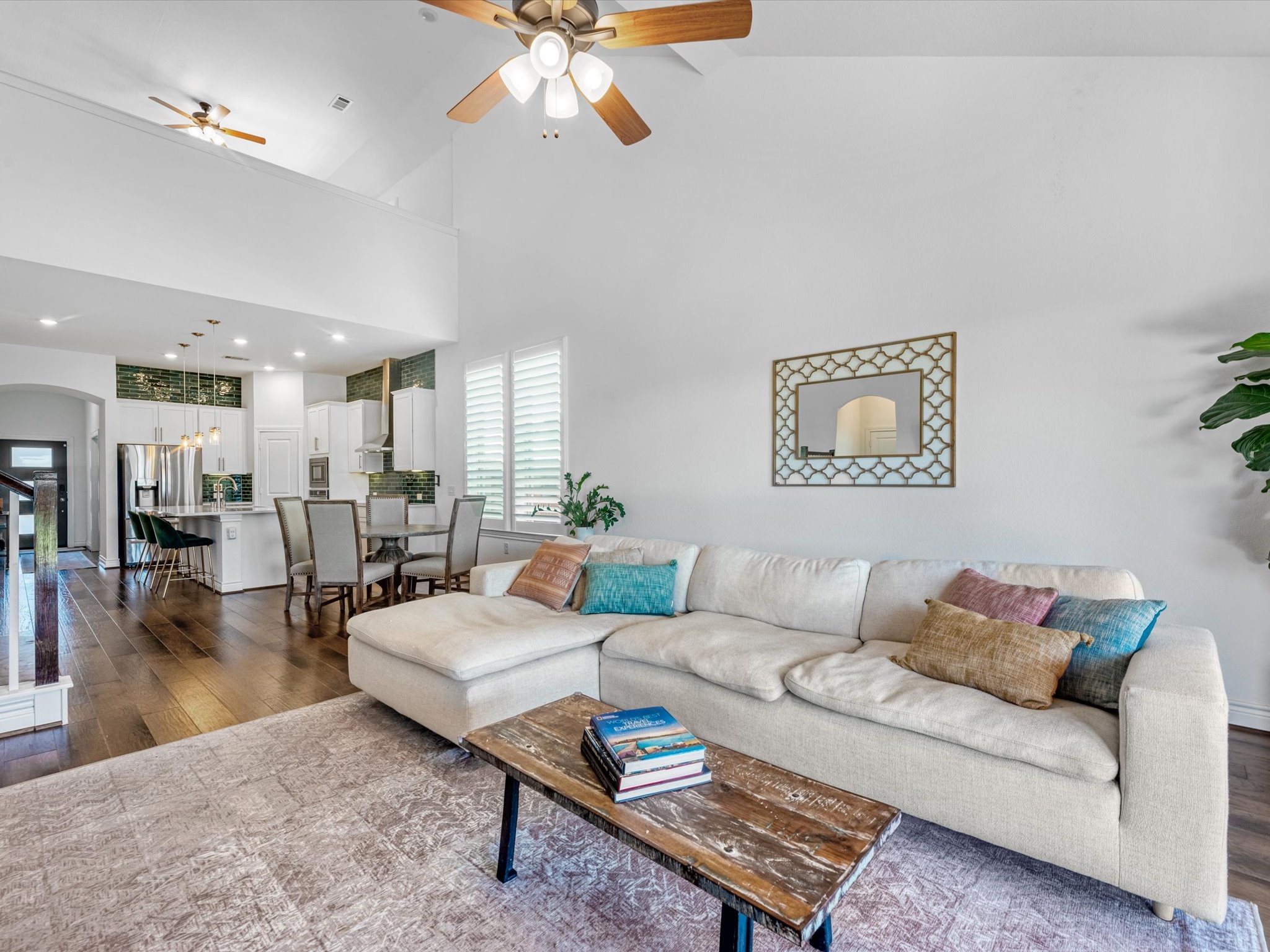 7310 Kingbird Cove Court Property Photo 11