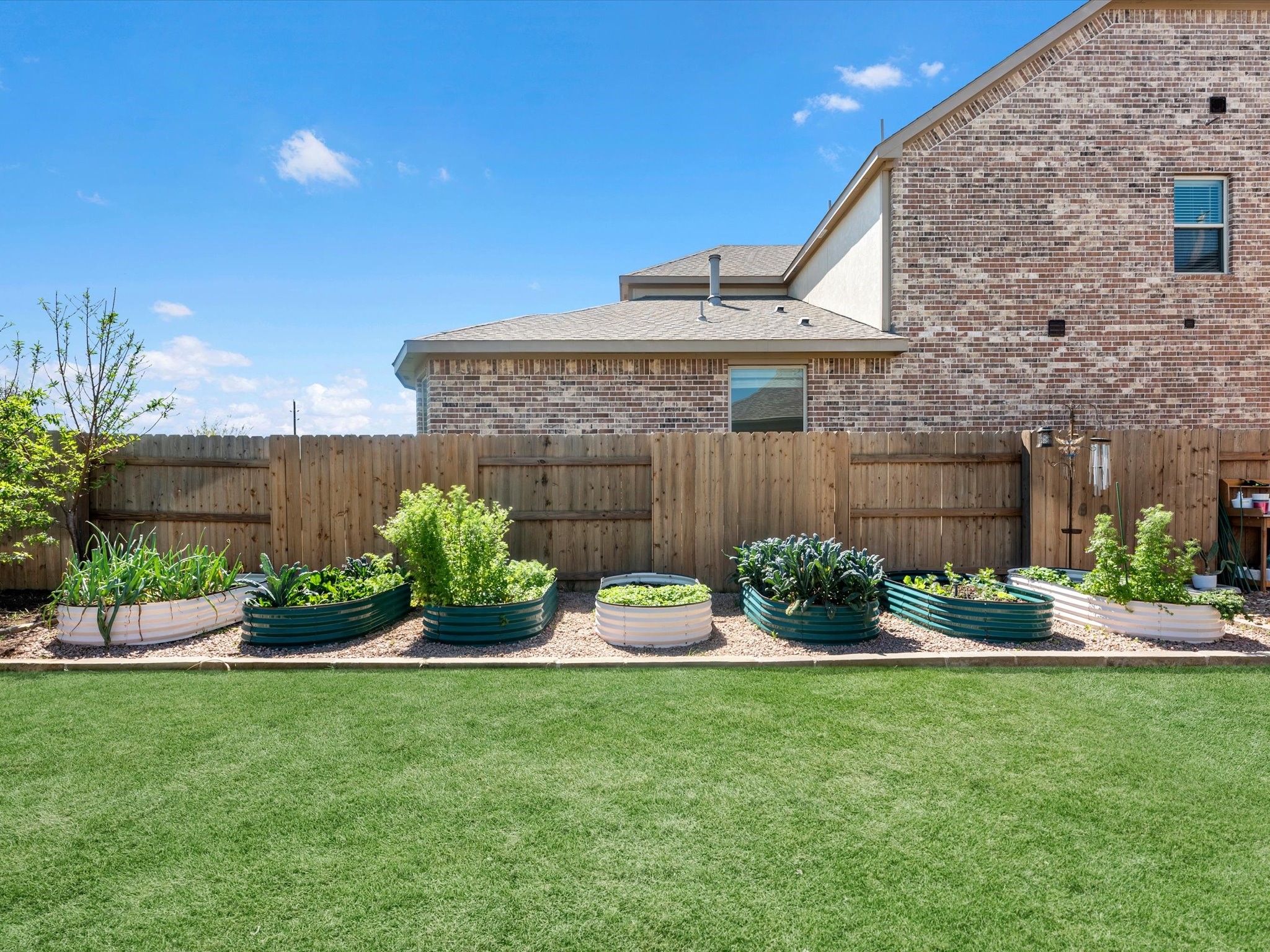 7310 Kingbird Cove Court Property Photo 18