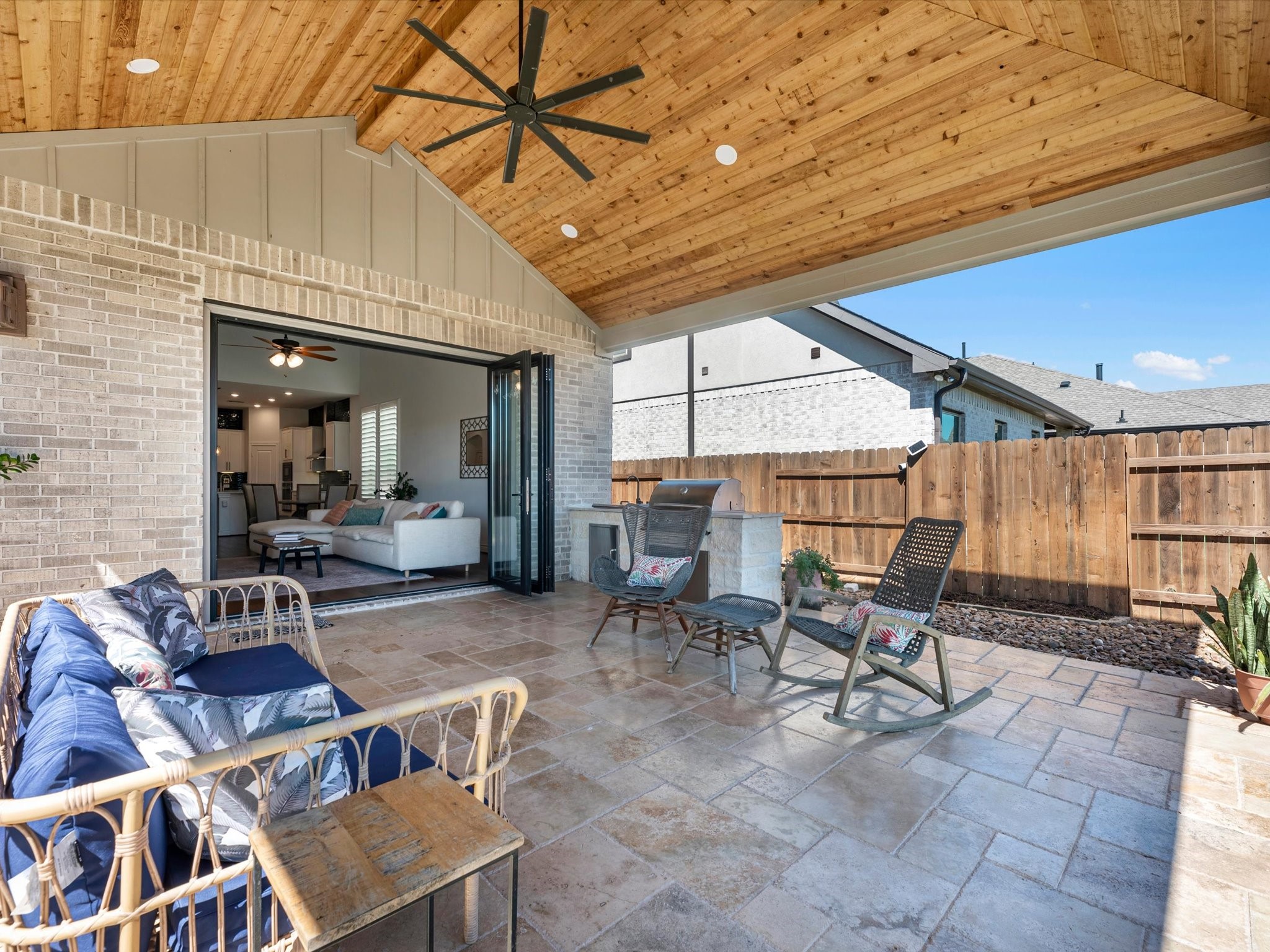 7310 Kingbird Cove Court Property Photo 20