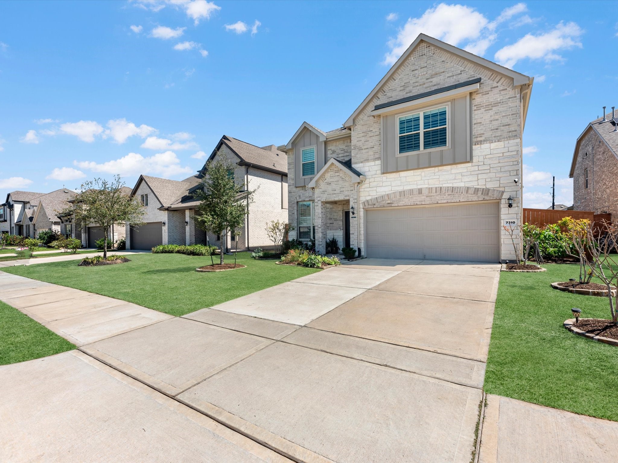7310 Kingbird Cove Court Property Photo 40
