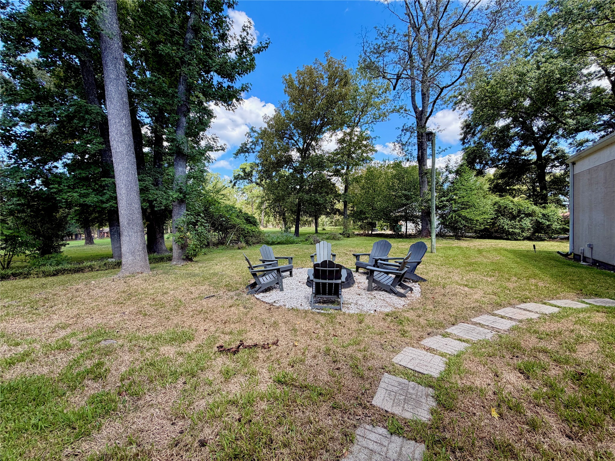 7 Winged Foot Drive Property Photo 5