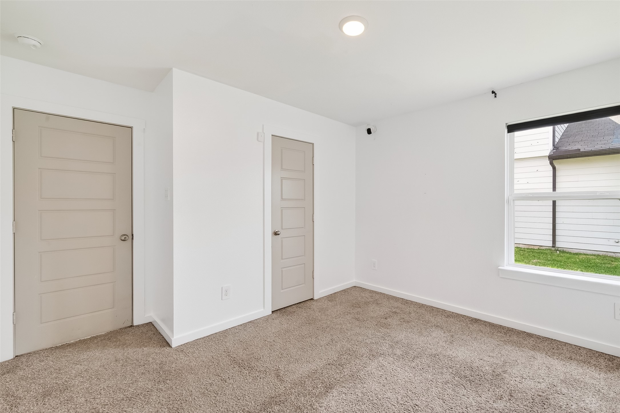 1710 Mountain Echo Drive Property Photo 21