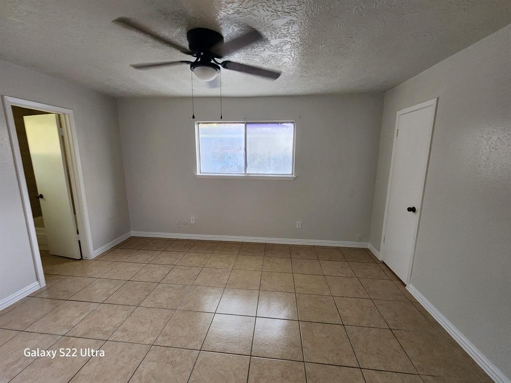 5110 Ridgeton Drive Property Photo 5