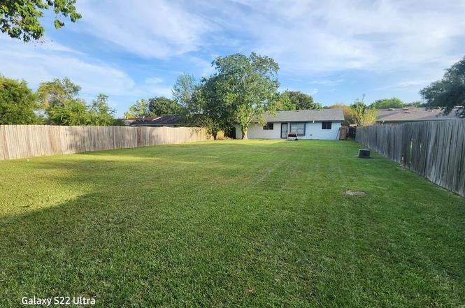 5110 Ridgeton Drive Property Photo 12