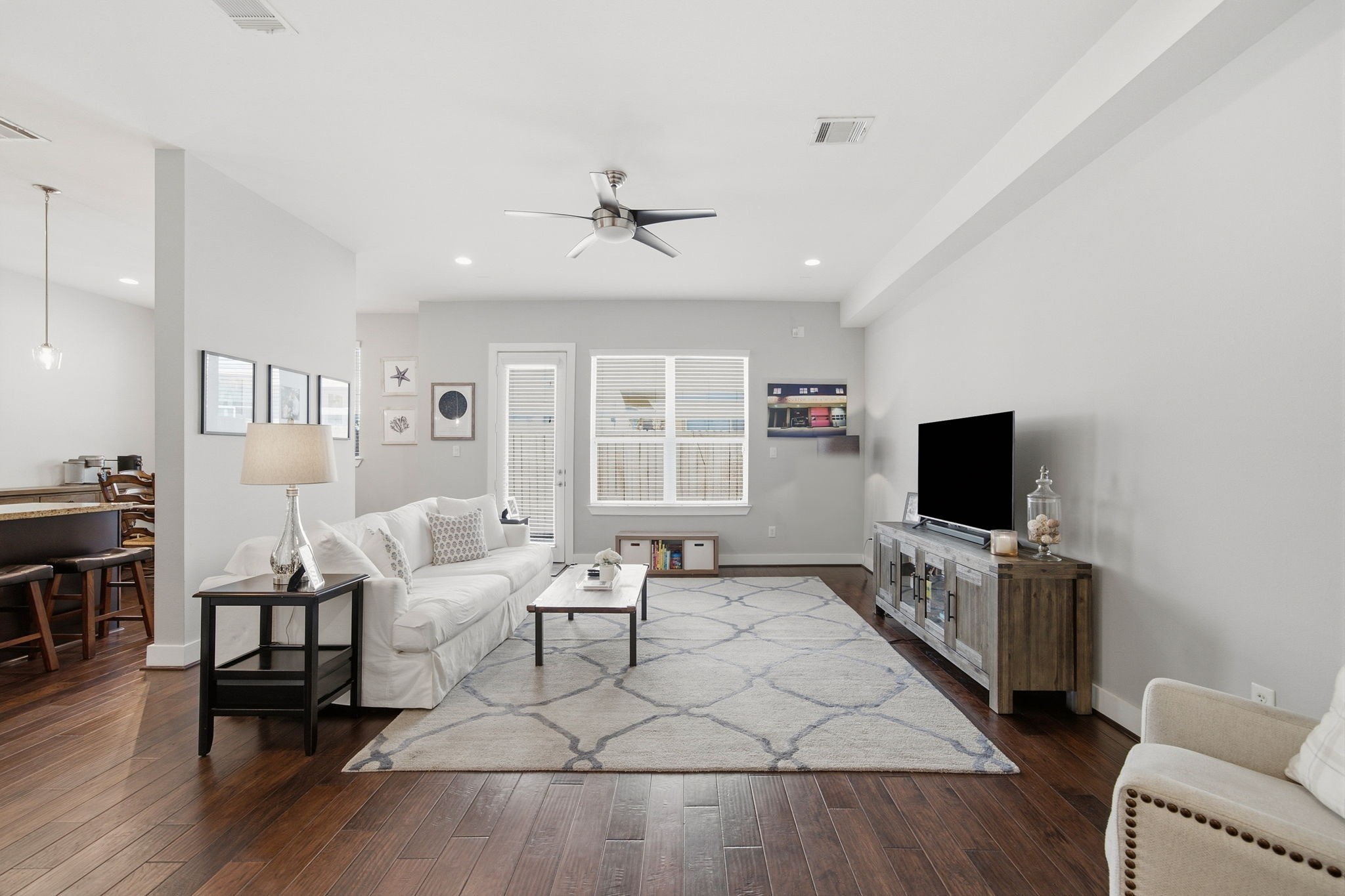 8816 Hollister Square Court Property Photo 6