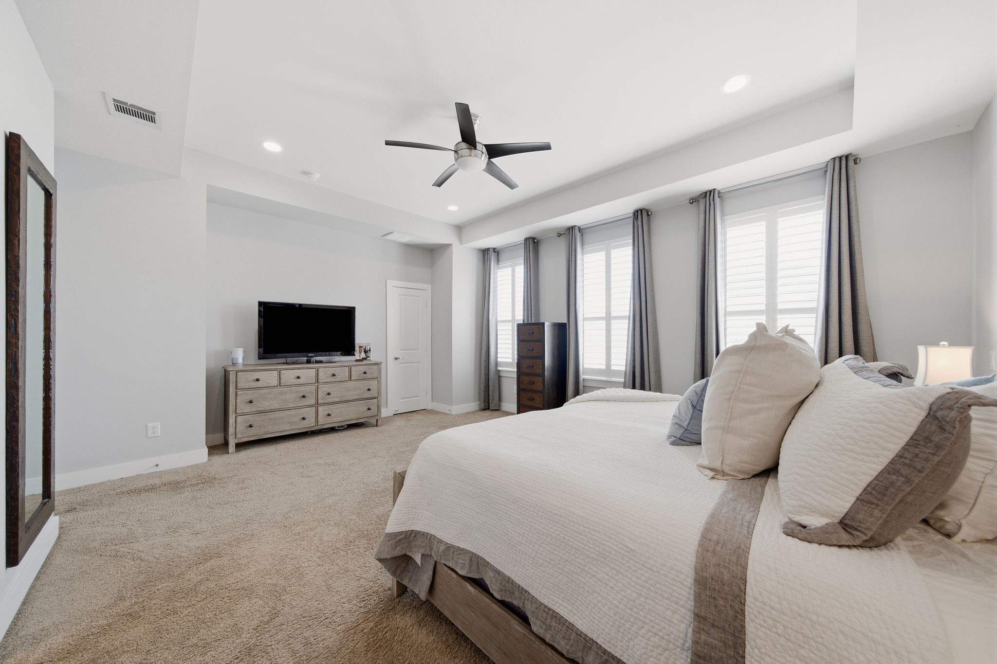 8816 Hollister Square Court Property Photo 24