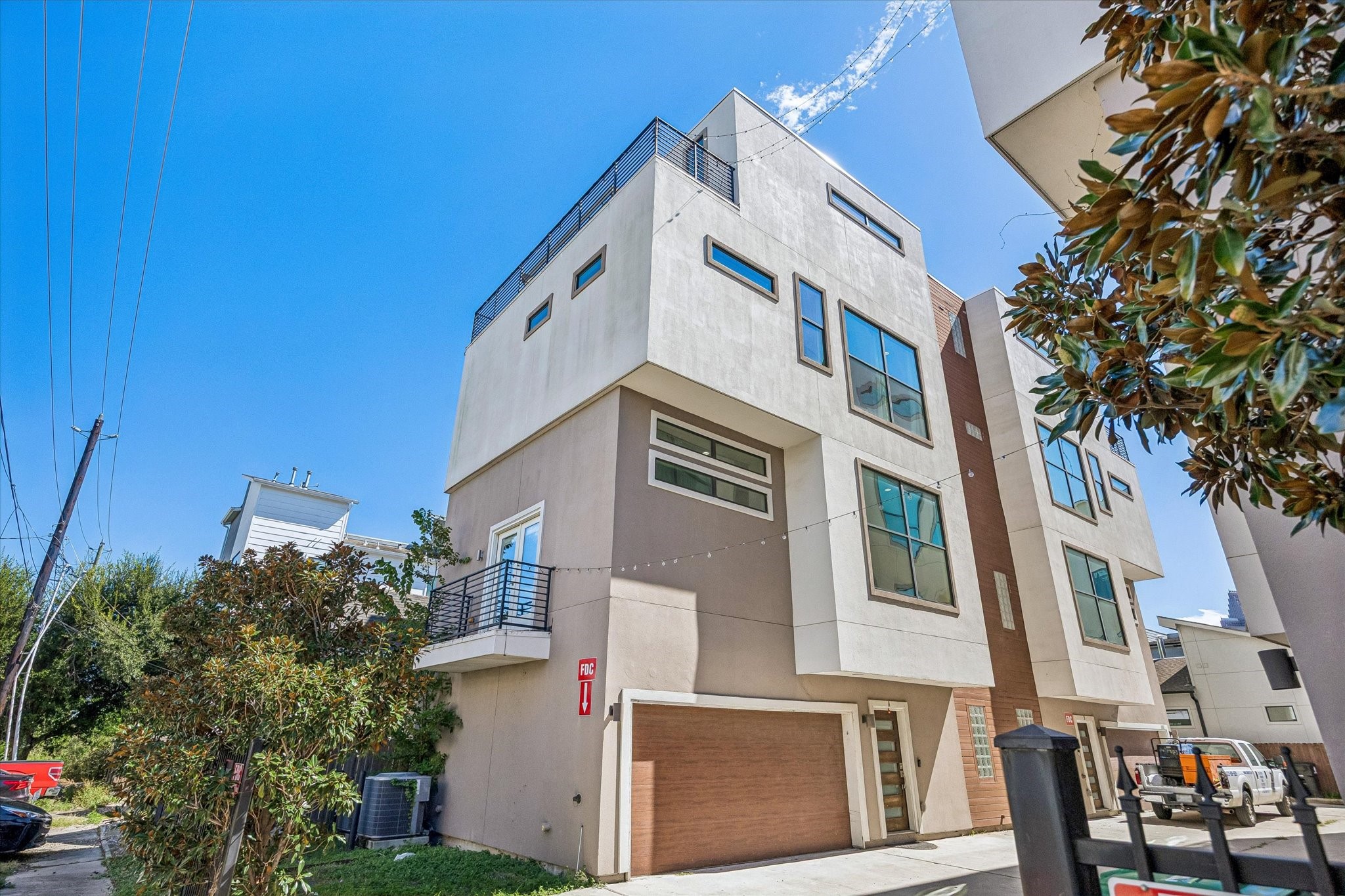 1215 Summer Street A Property Photo 2