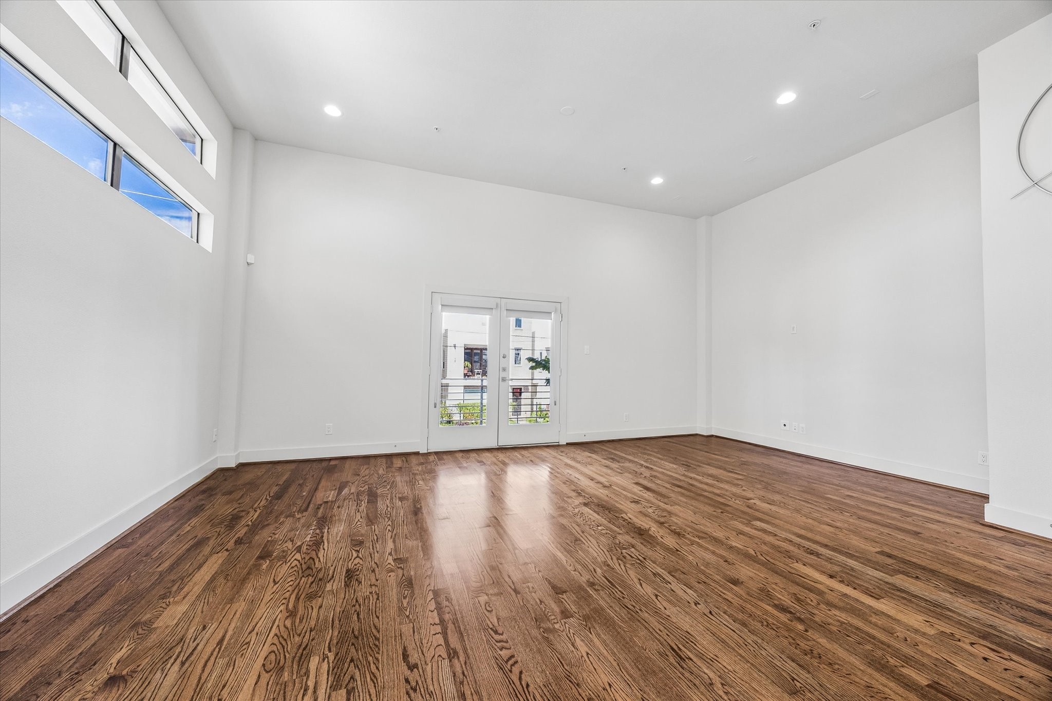 1215 Summer Street A Property Photo 3