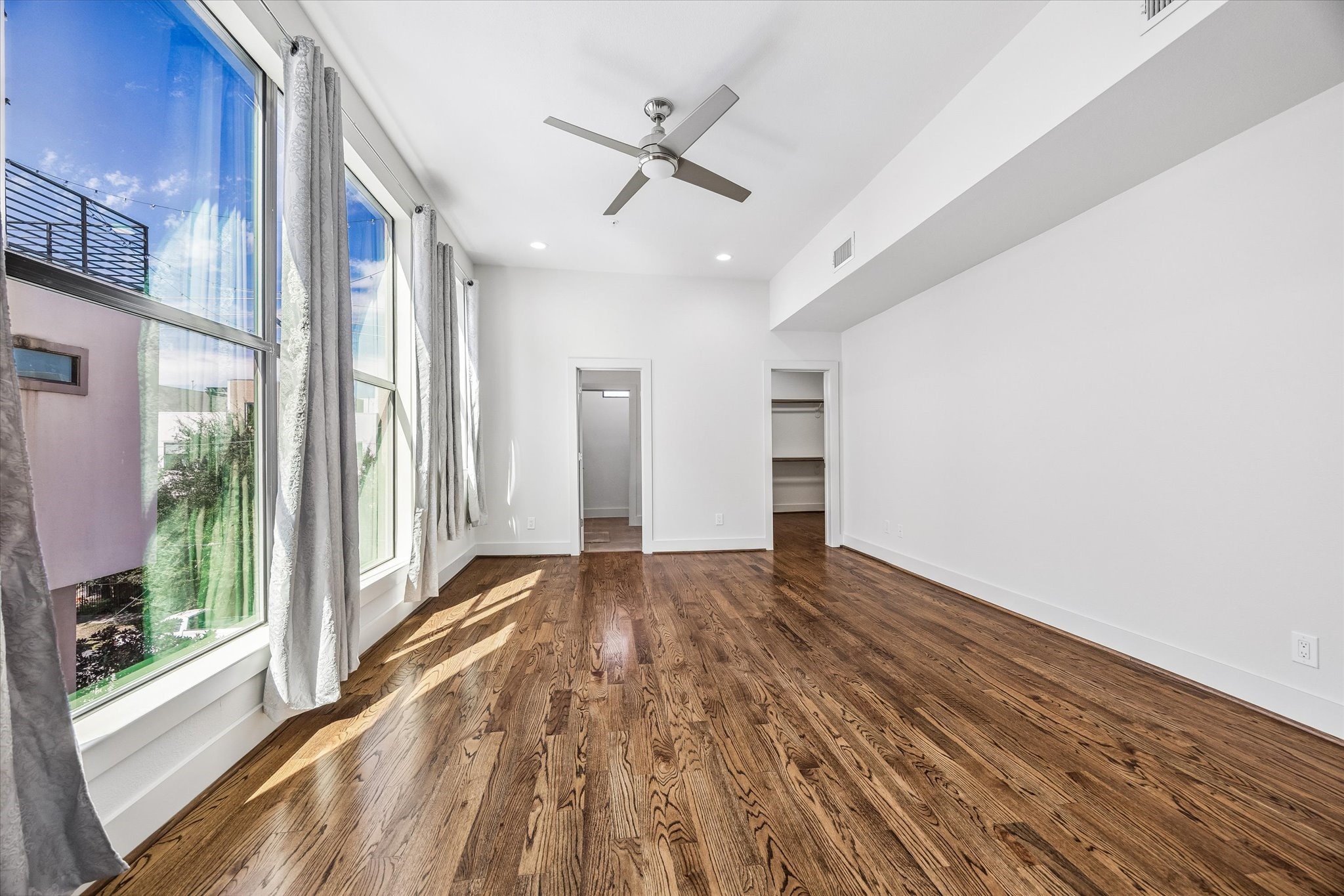 1215 Summer Street A Property Photo 11