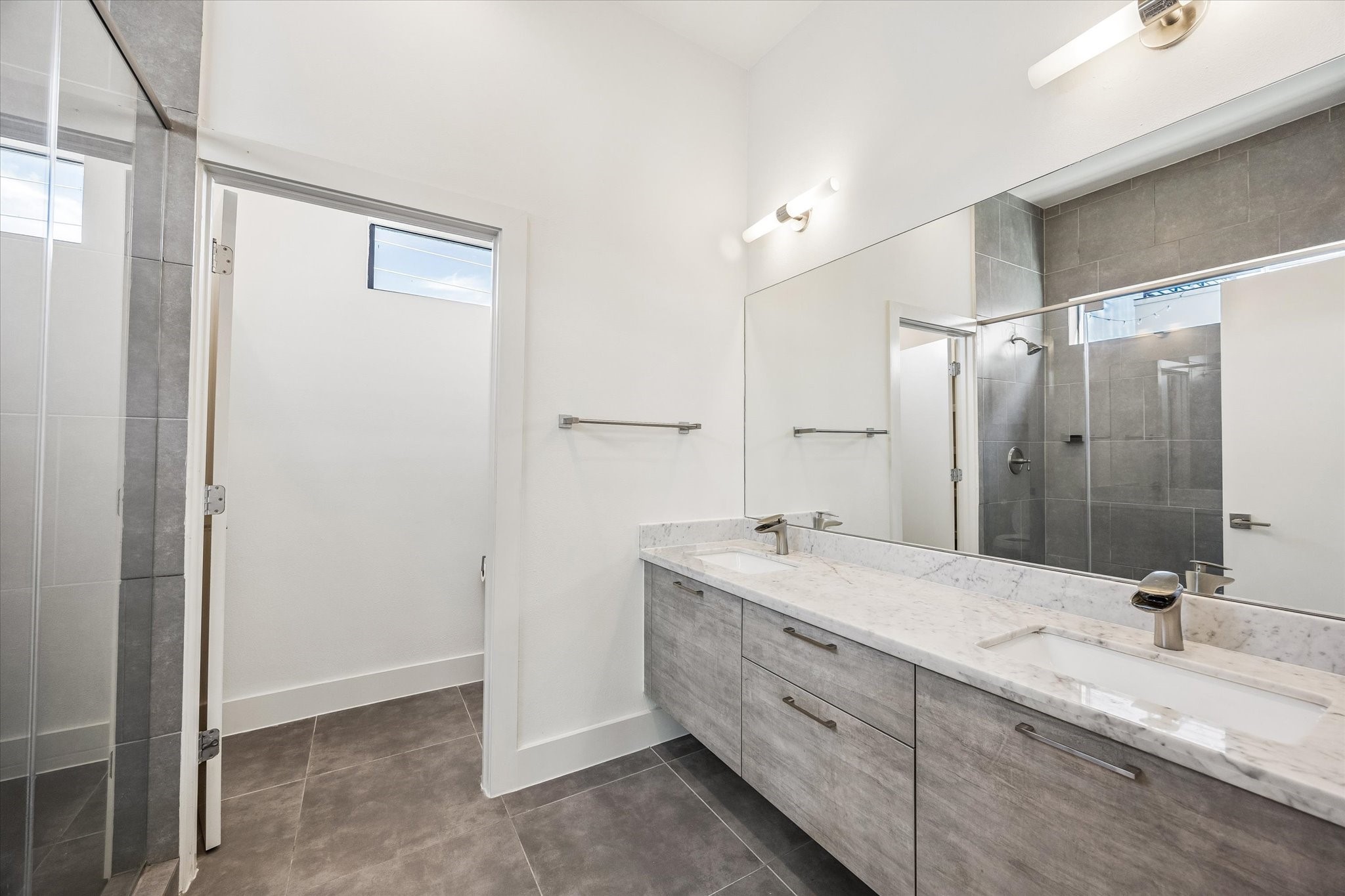 1215 Summer Street A Property Photo 12