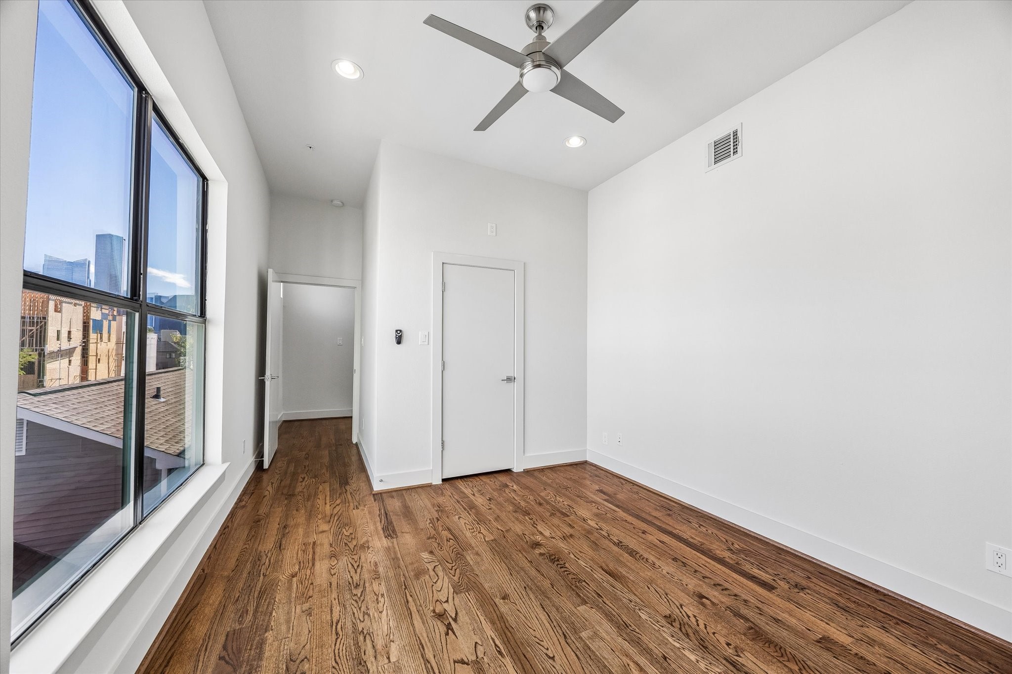 1215 Summer Street A Property Photo 16