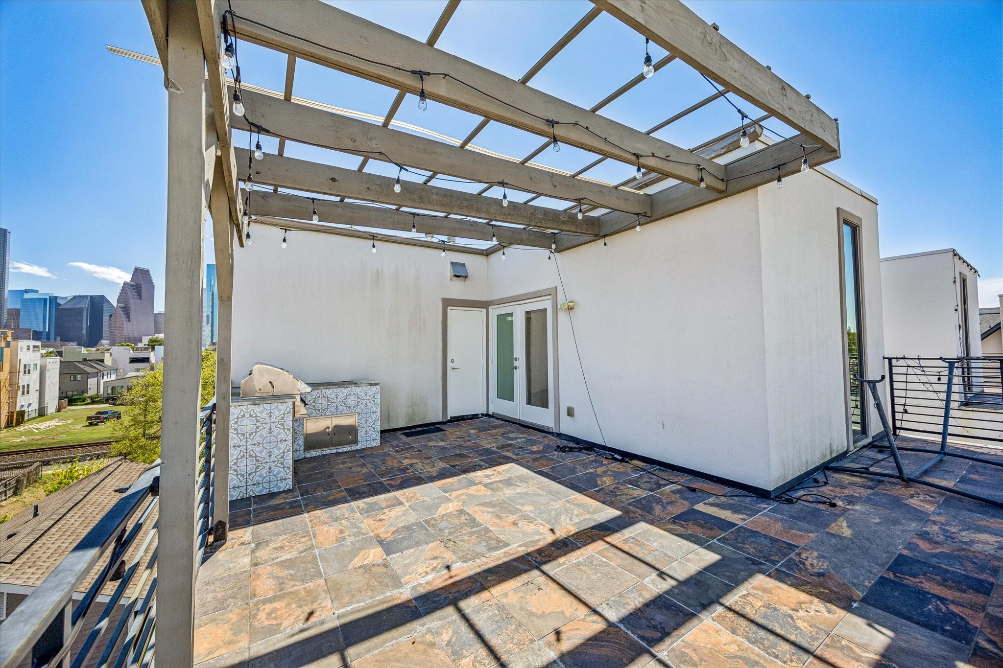 1215 Summer Street A Property Photo 23