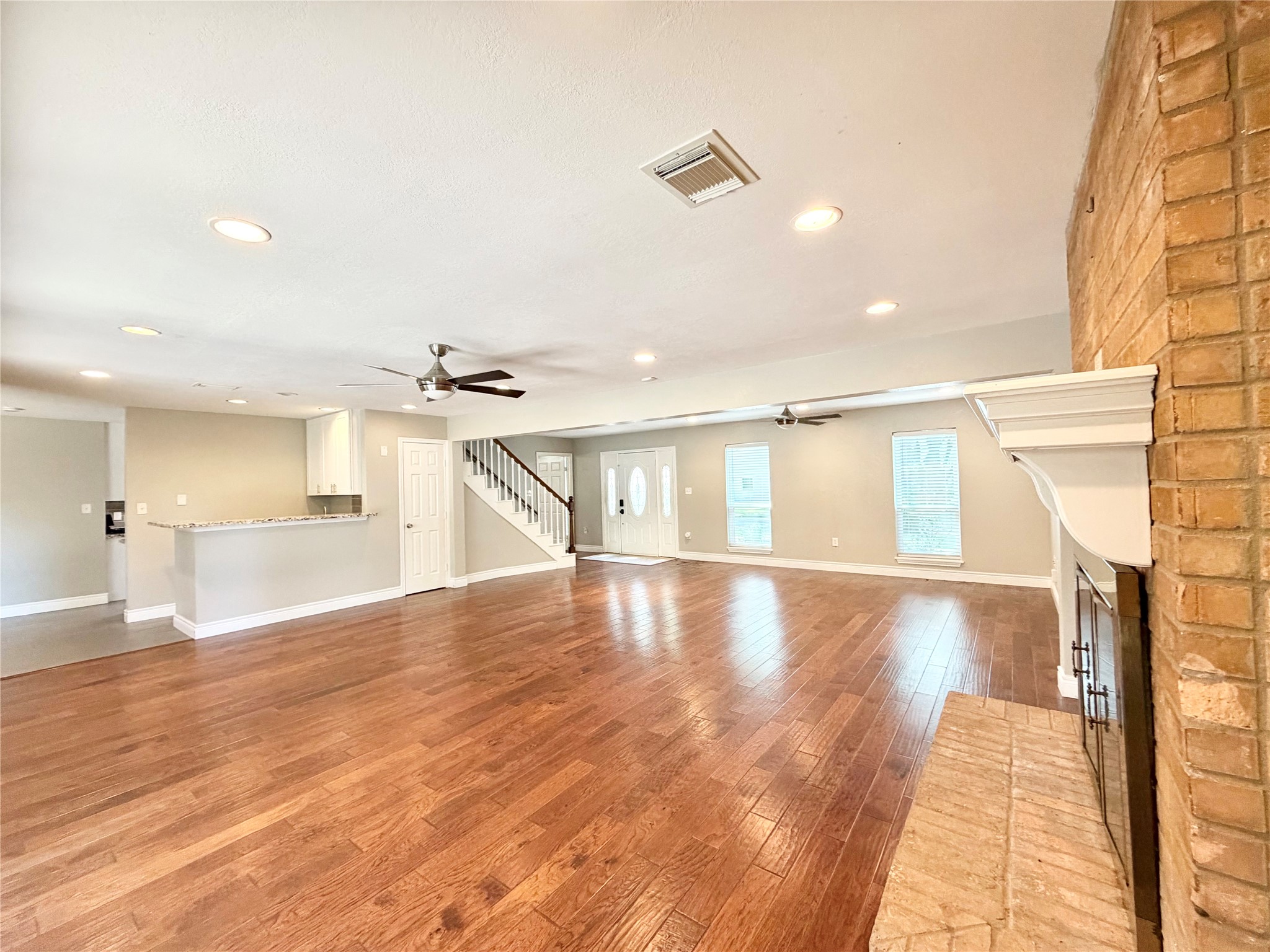 15126 Turkey Creek Drive Property Photo 6