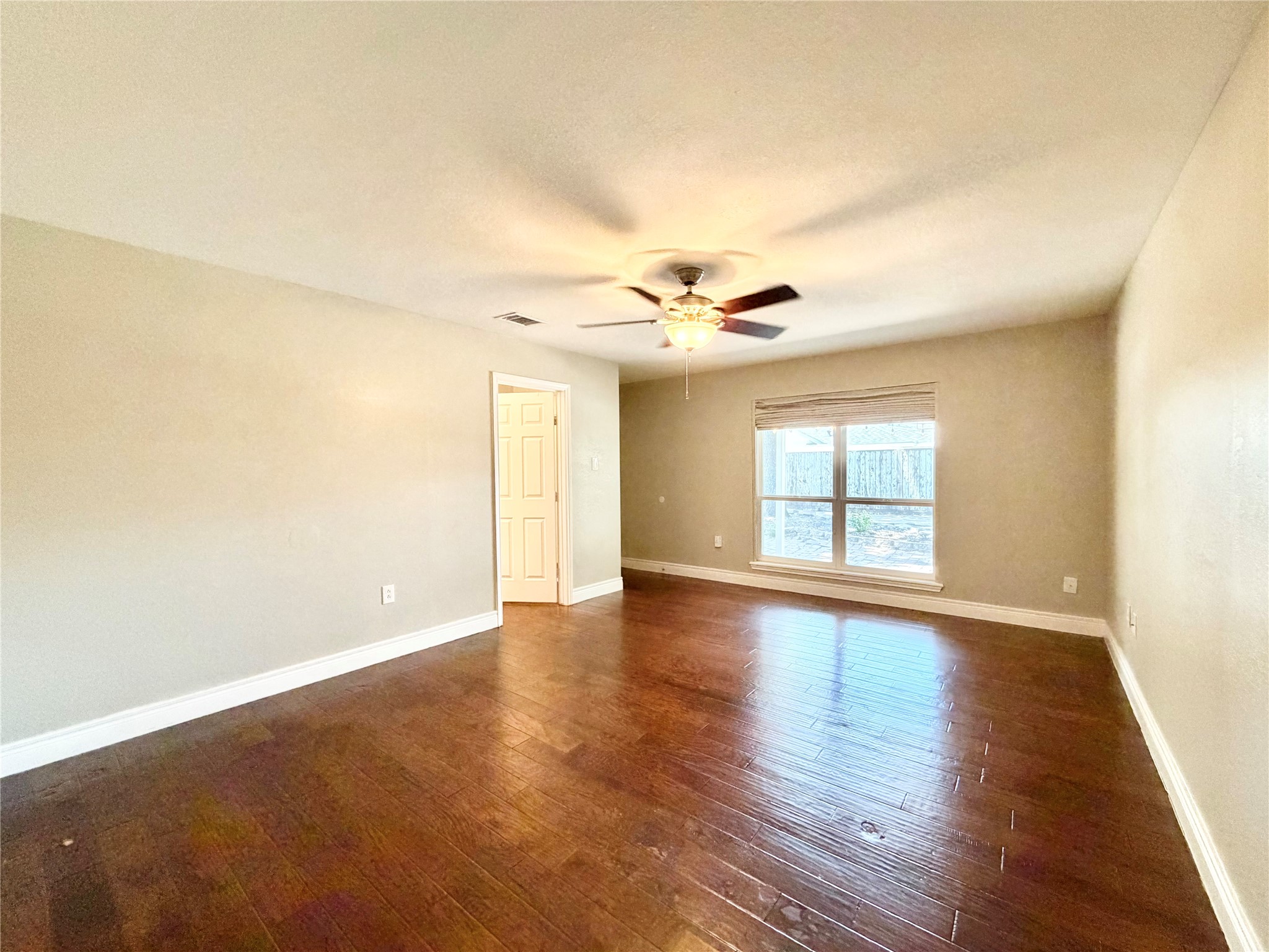 15126 Turkey Creek Drive Property Photo 10