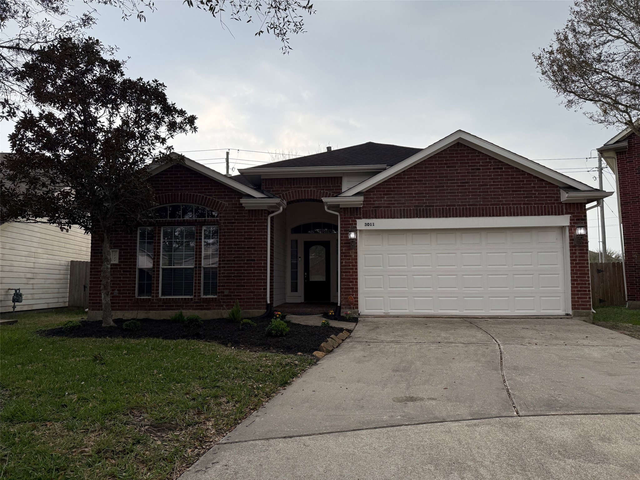 3011 Grovewick Lane Property Photo