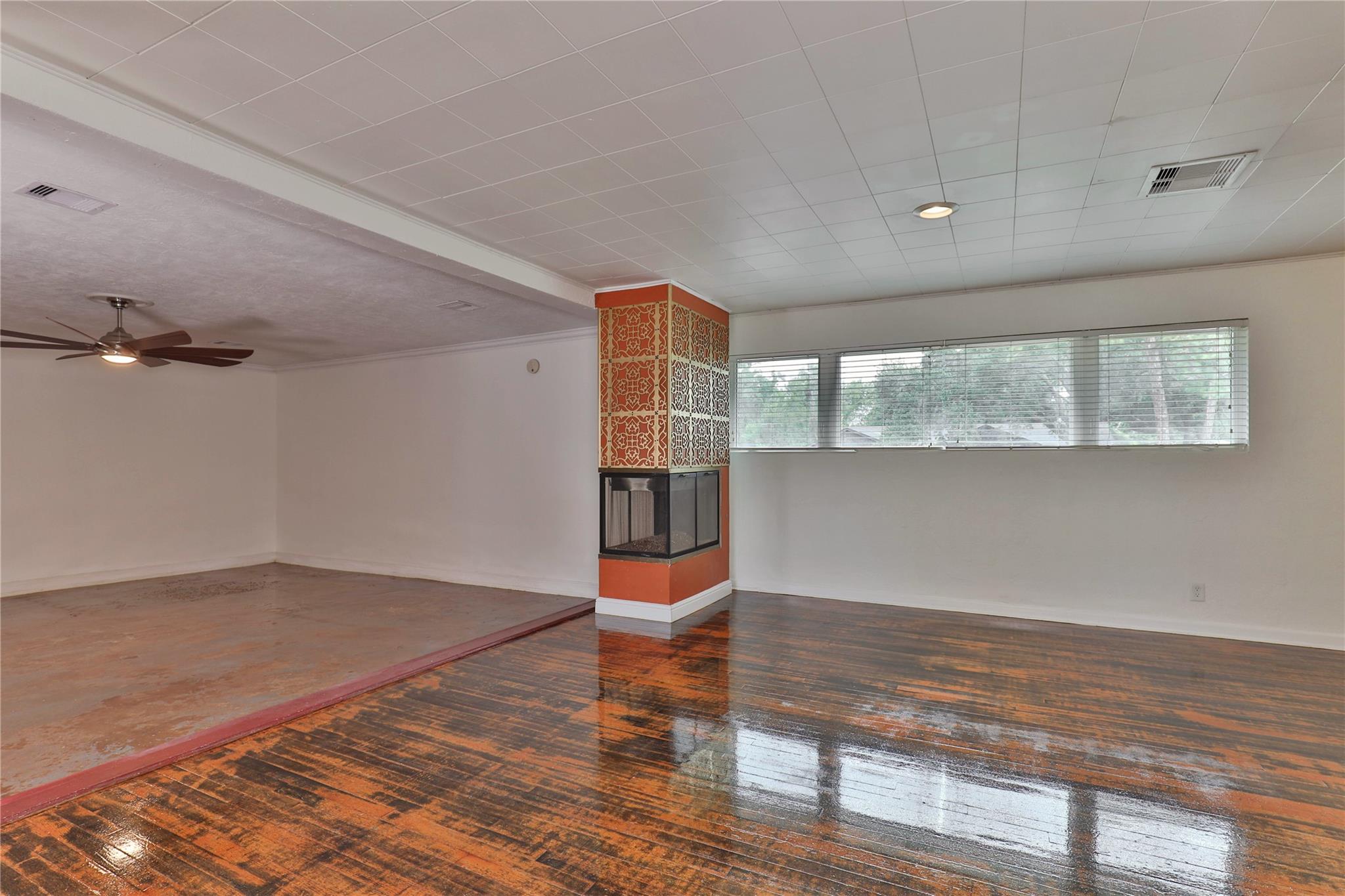 114 Persimmon Lane, Lake Jackson Tx 77566 Property Photo 6