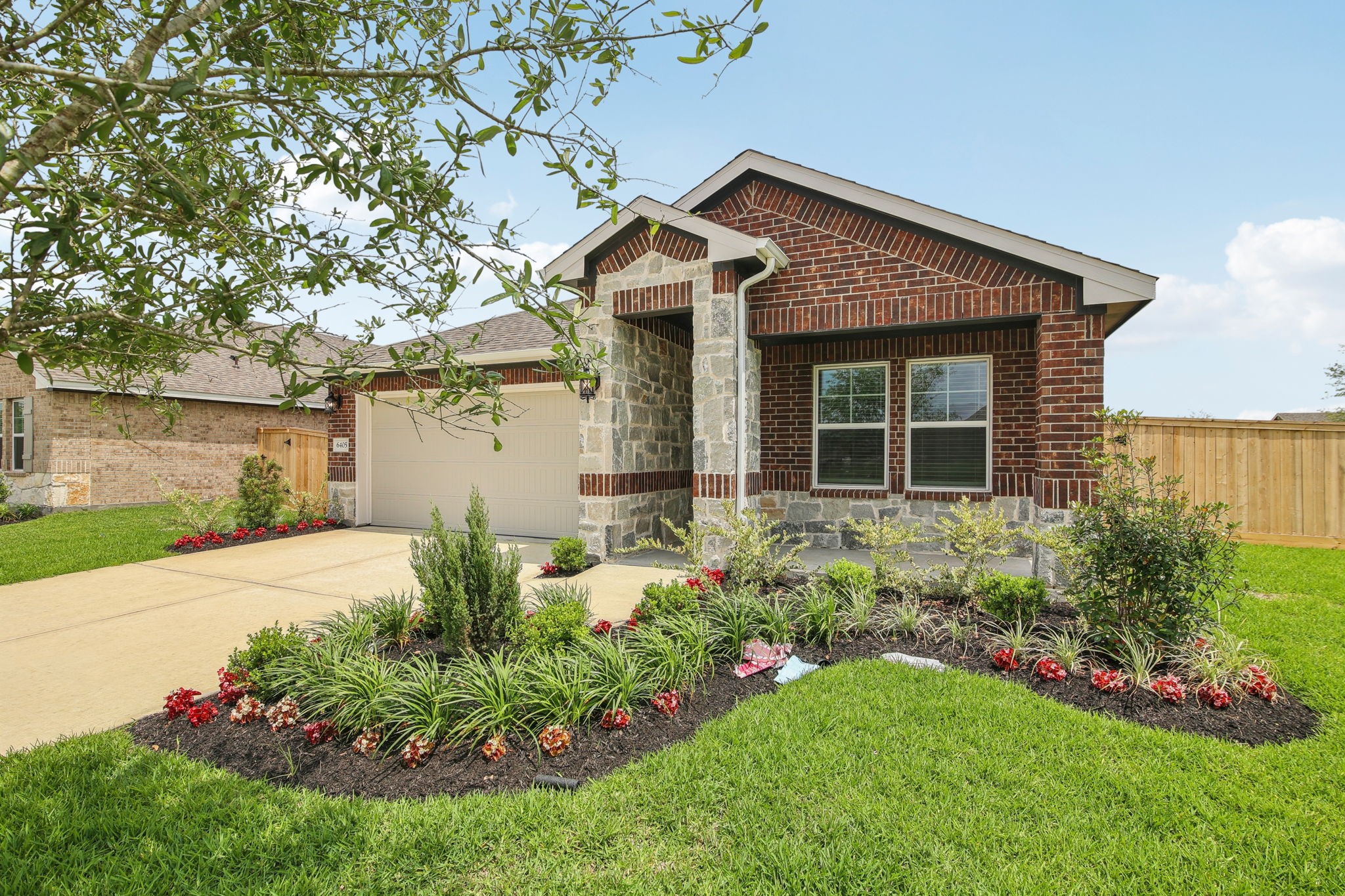 6405 Green Enclave Trail Property Photo