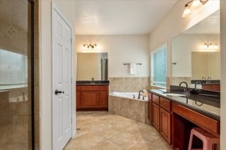 8105 Tranquil Lake Way Property Photo 32