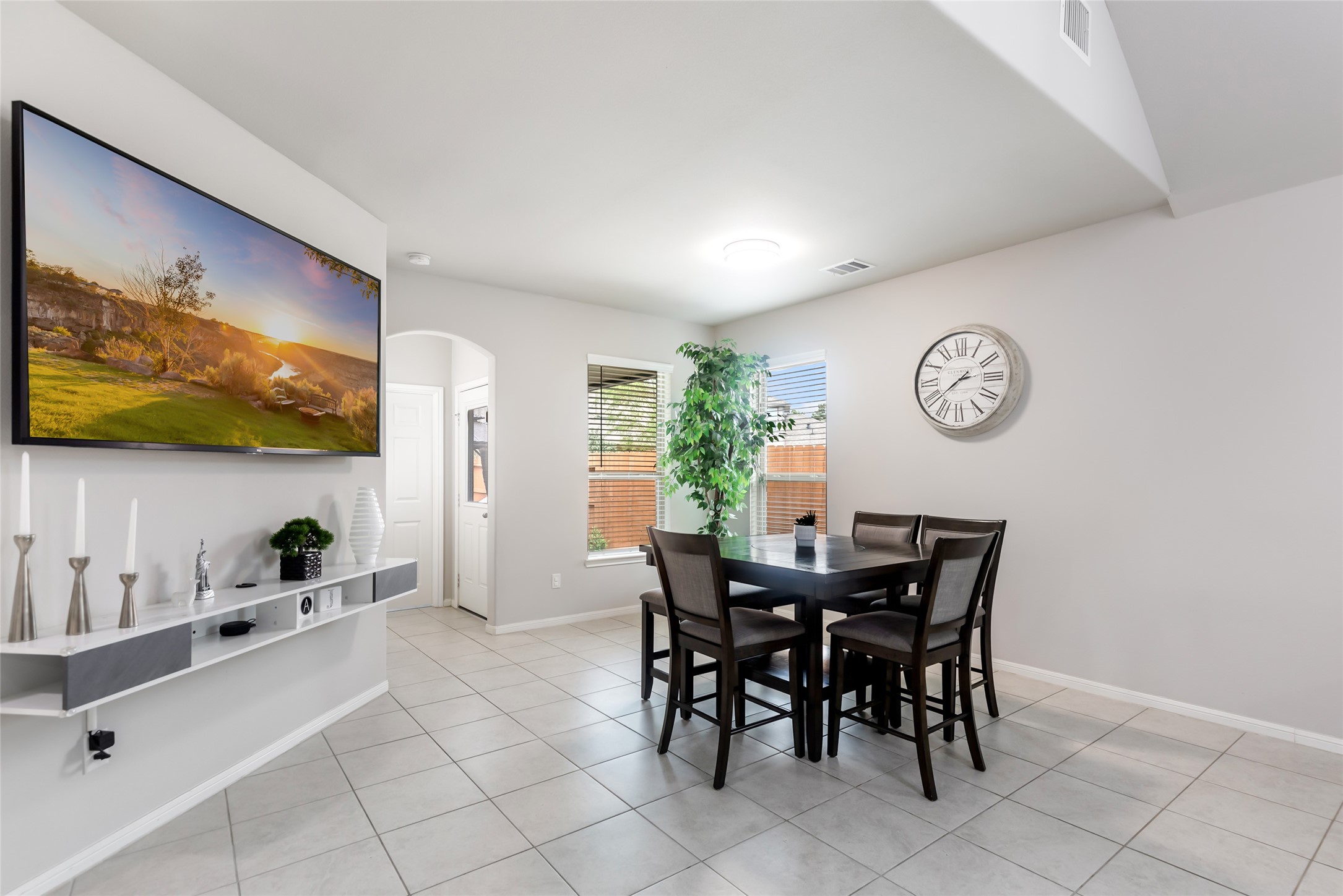 12923 Gallowhill Drive Property Photo 18