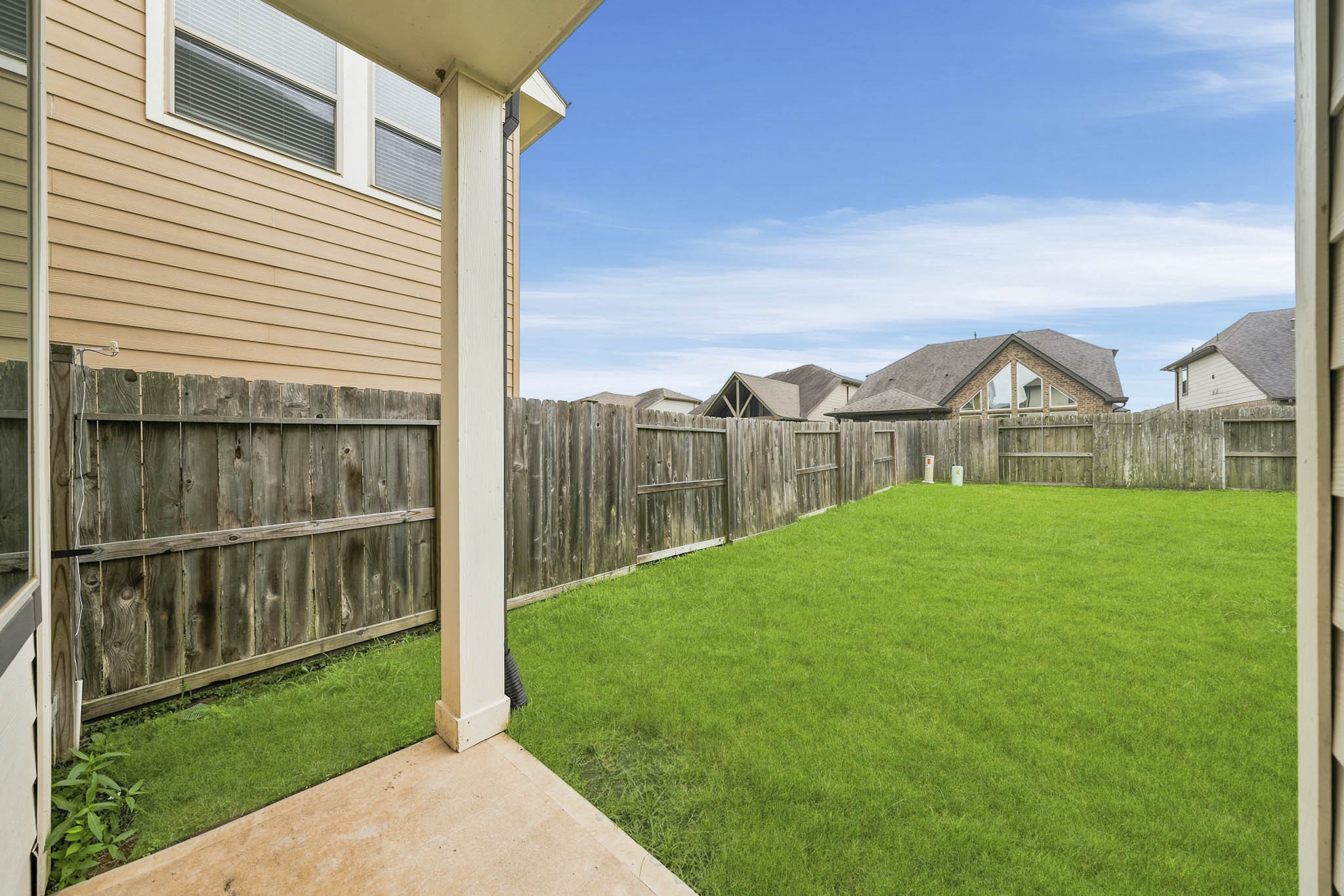 8734 Laurel Crest Drive Property Photo 29